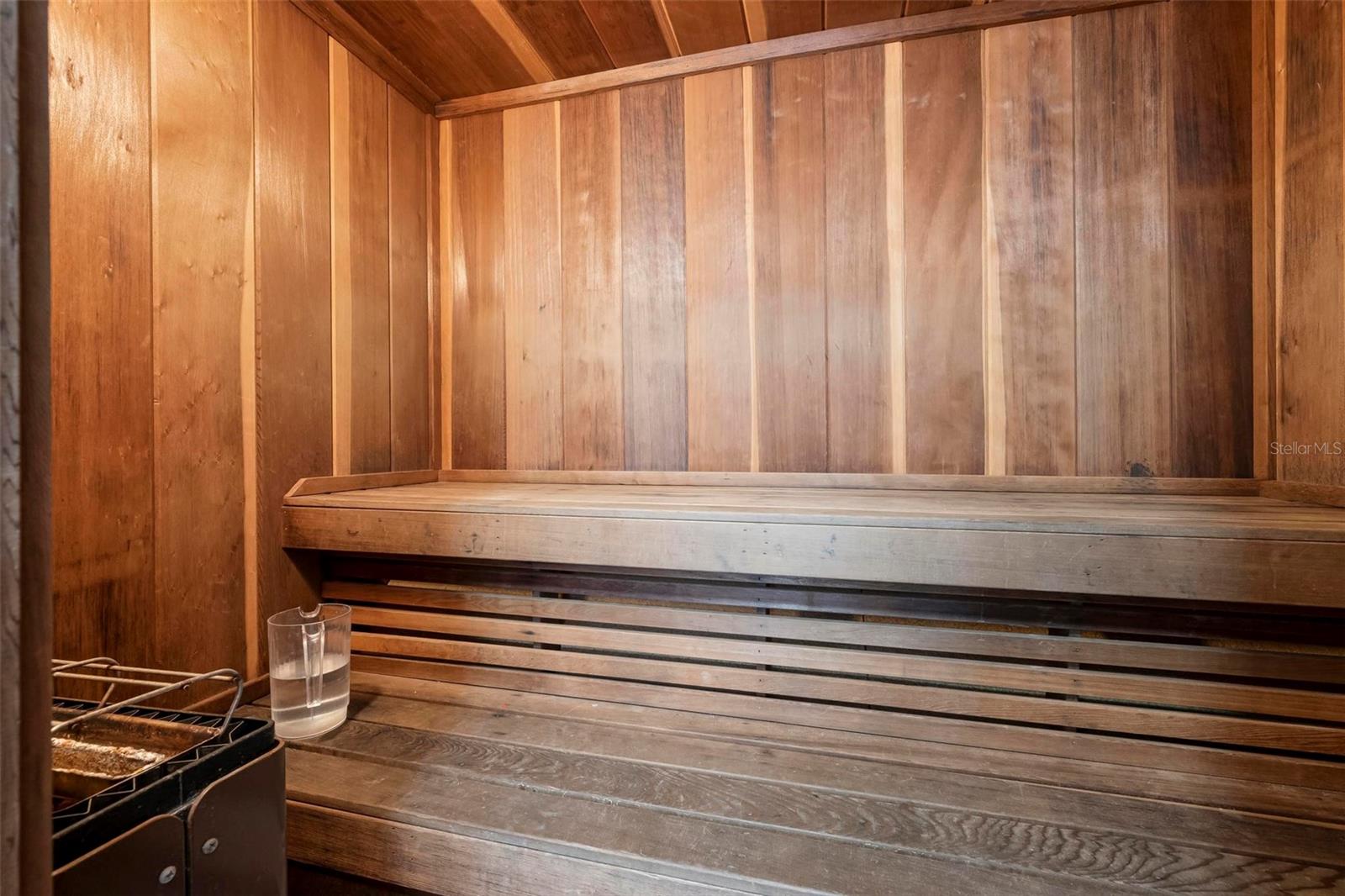 Image 32 of 39 For 2901 26th Street W 303