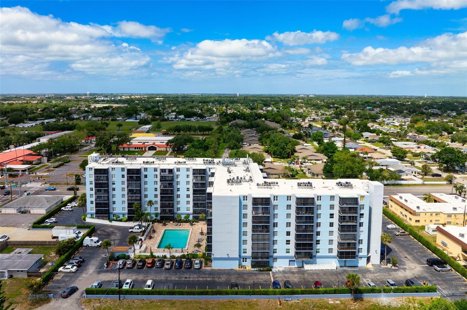 Image 36 of 39 For 2901 26th Street W 303