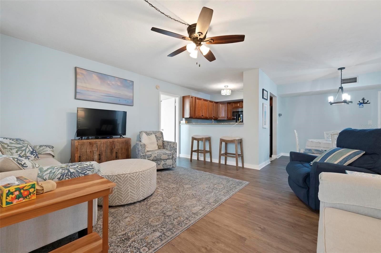 Image 9 of 39 For 2901 26th Street W 303