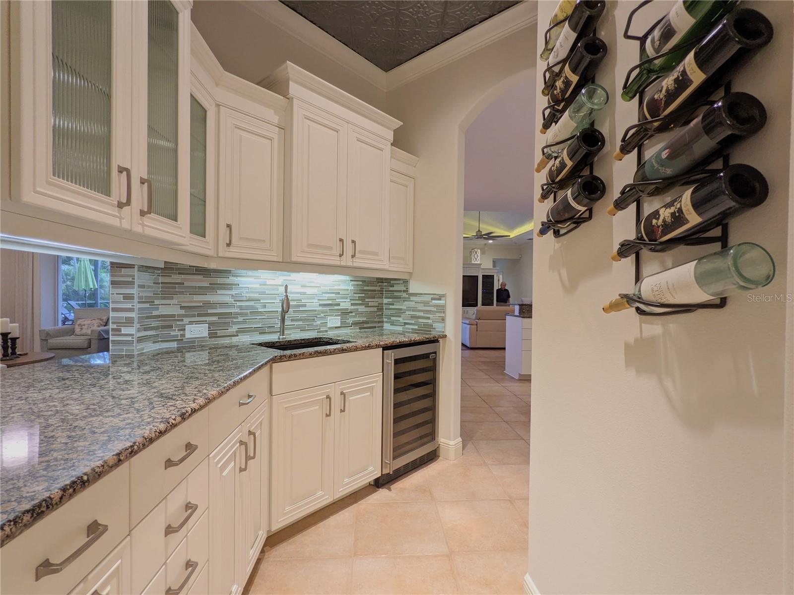 Image 21 of 67 For 7460 Paurotis Court