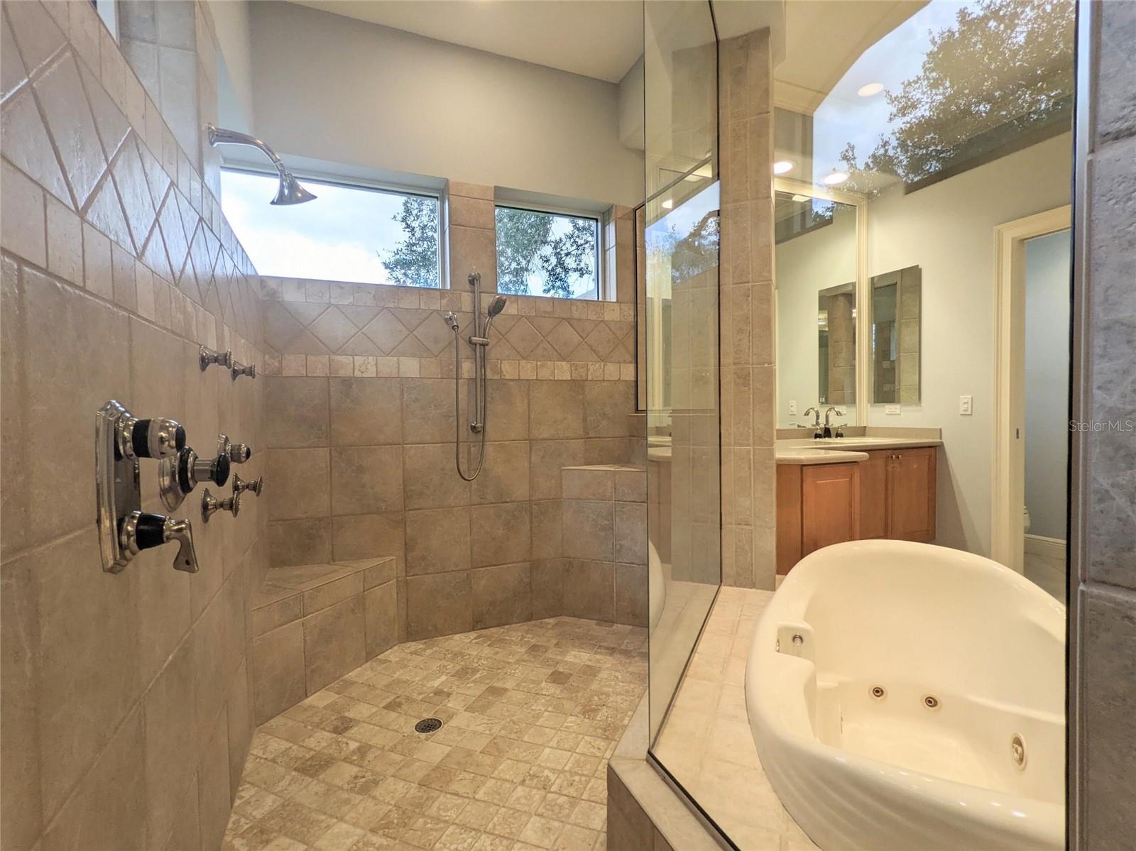 Image 29 of 67 For 7460 Paurotis Court