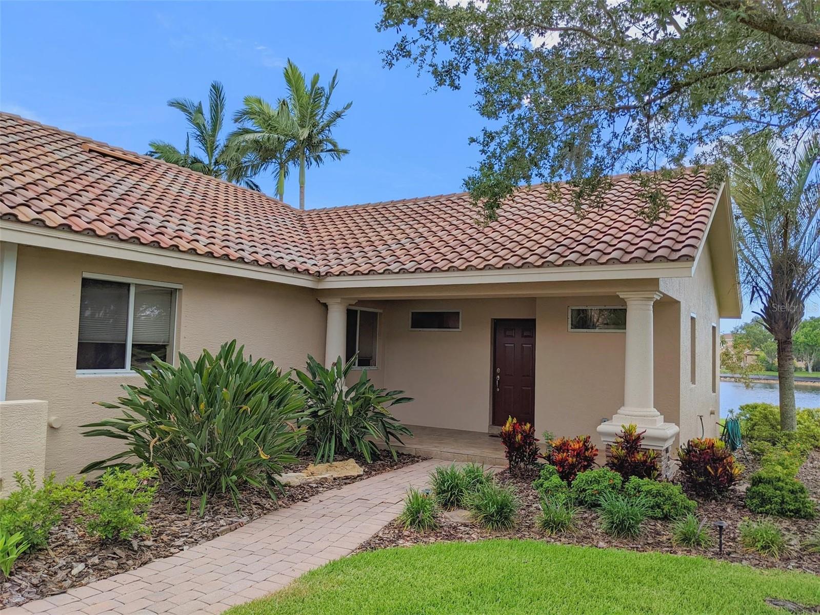 Image 42 of 67 For 7460 Paurotis Court