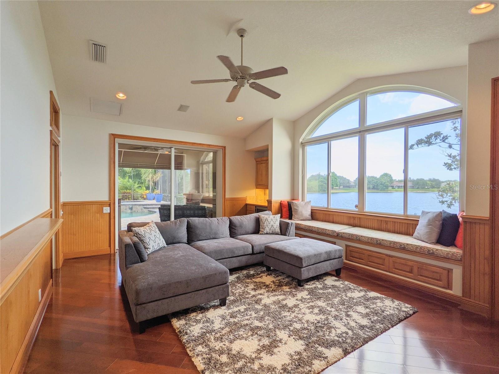 Image 43 of 67 For 7460 Paurotis Court