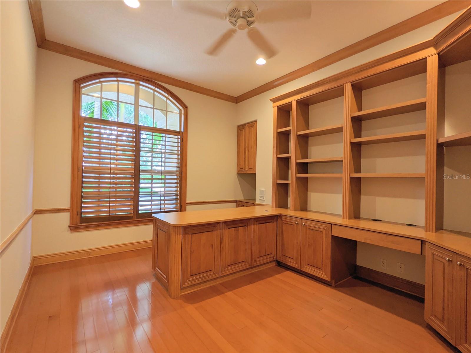 Image 49 of 67 For 7460 Paurotis Court