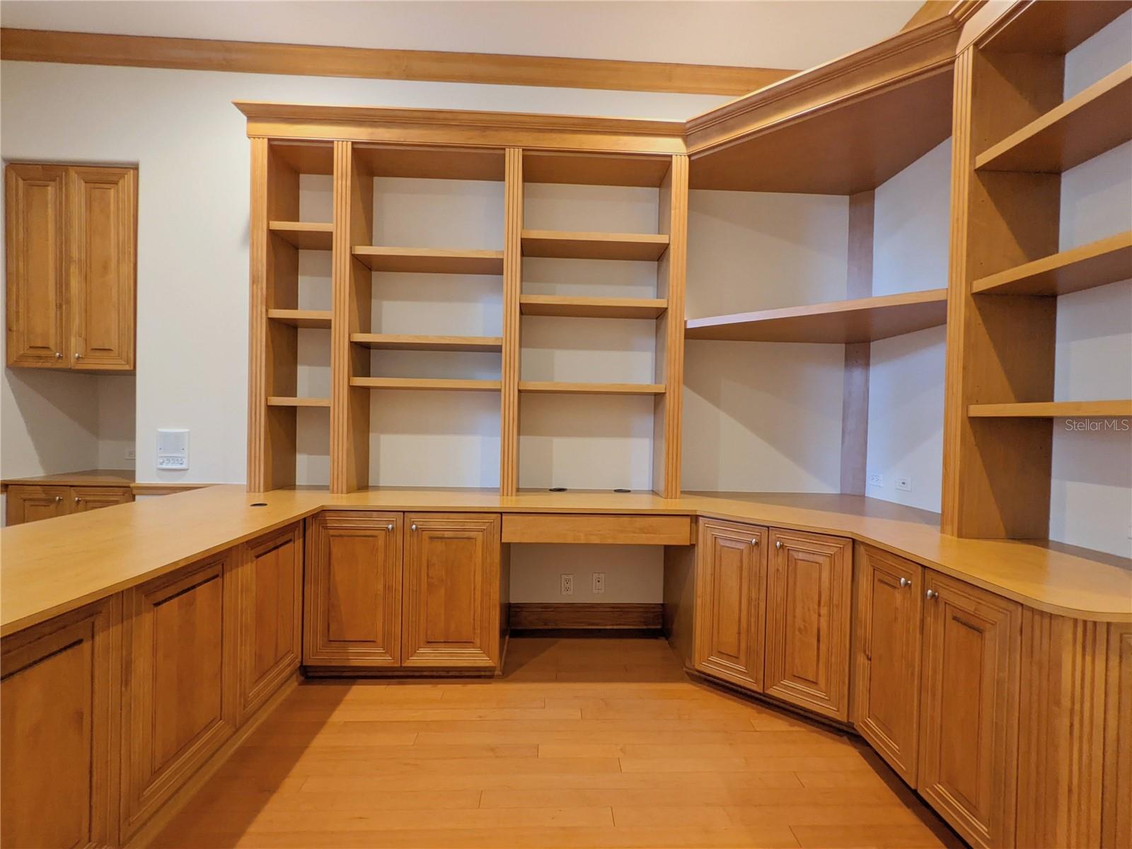 Image 50 of 67 For 7460 Paurotis Court