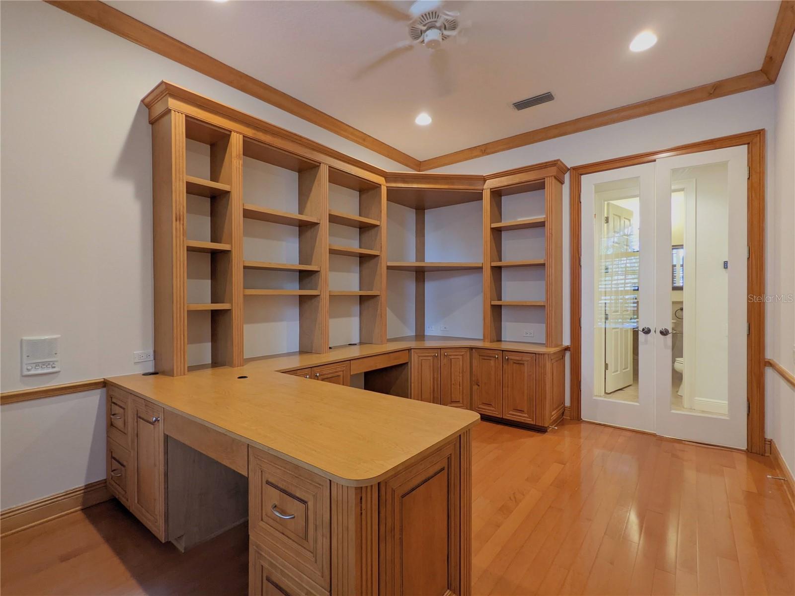 Image 51 of 67 For 7460 Paurotis Court