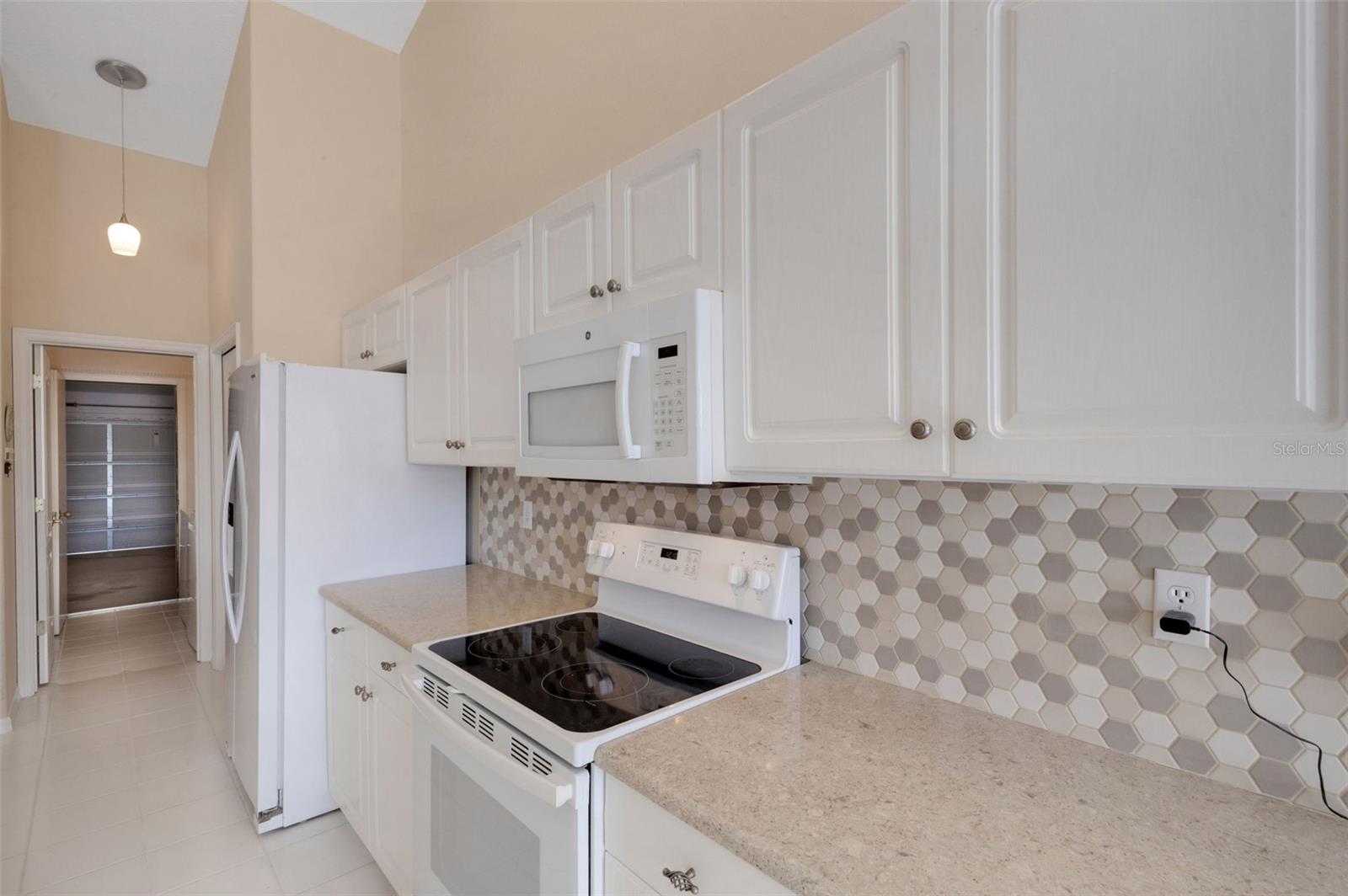 Image 24 of 53 For 8976 Whitemarsh Avenue