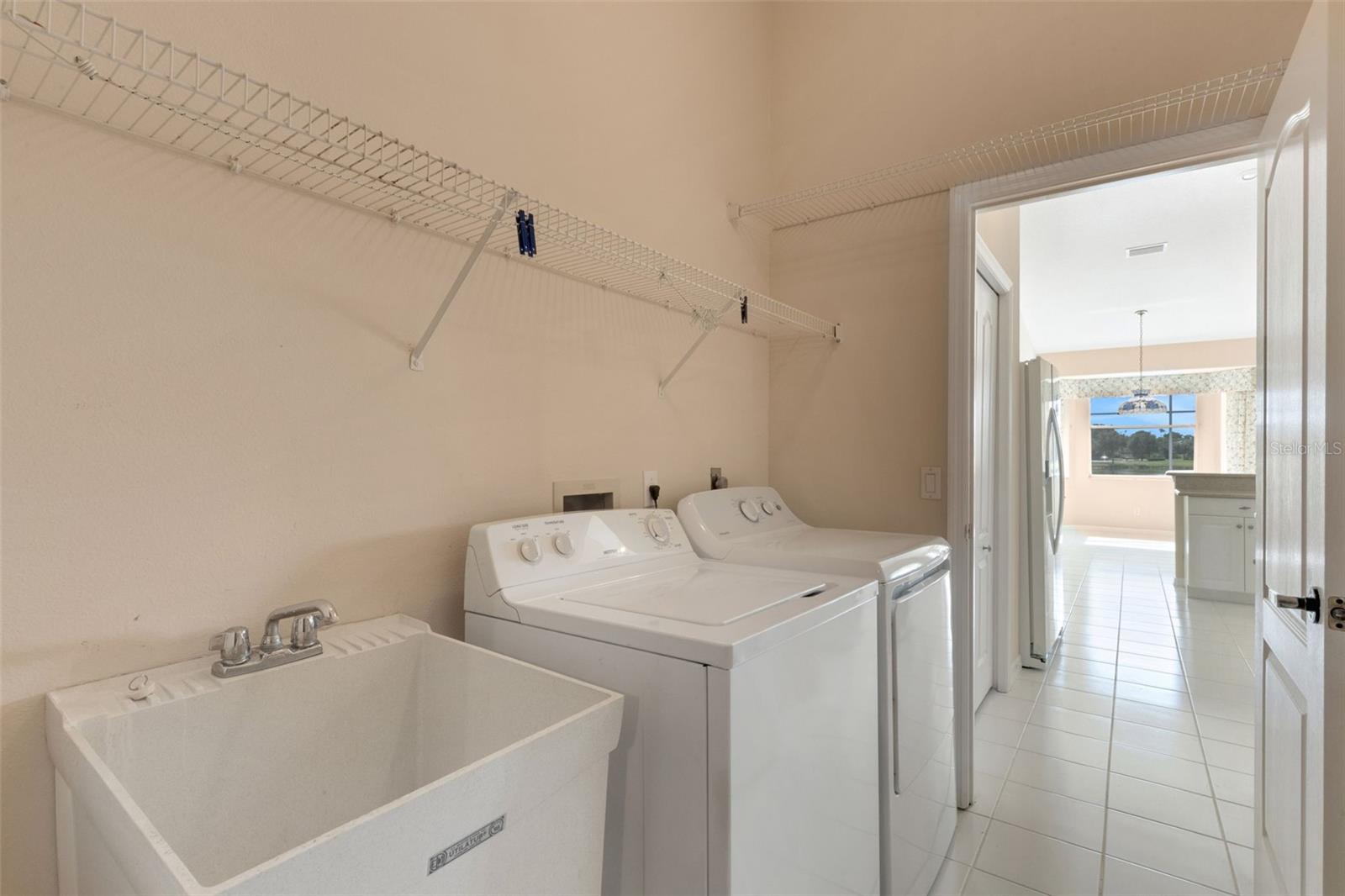 Image 28 of 53 For 8976 Whitemarsh Avenue