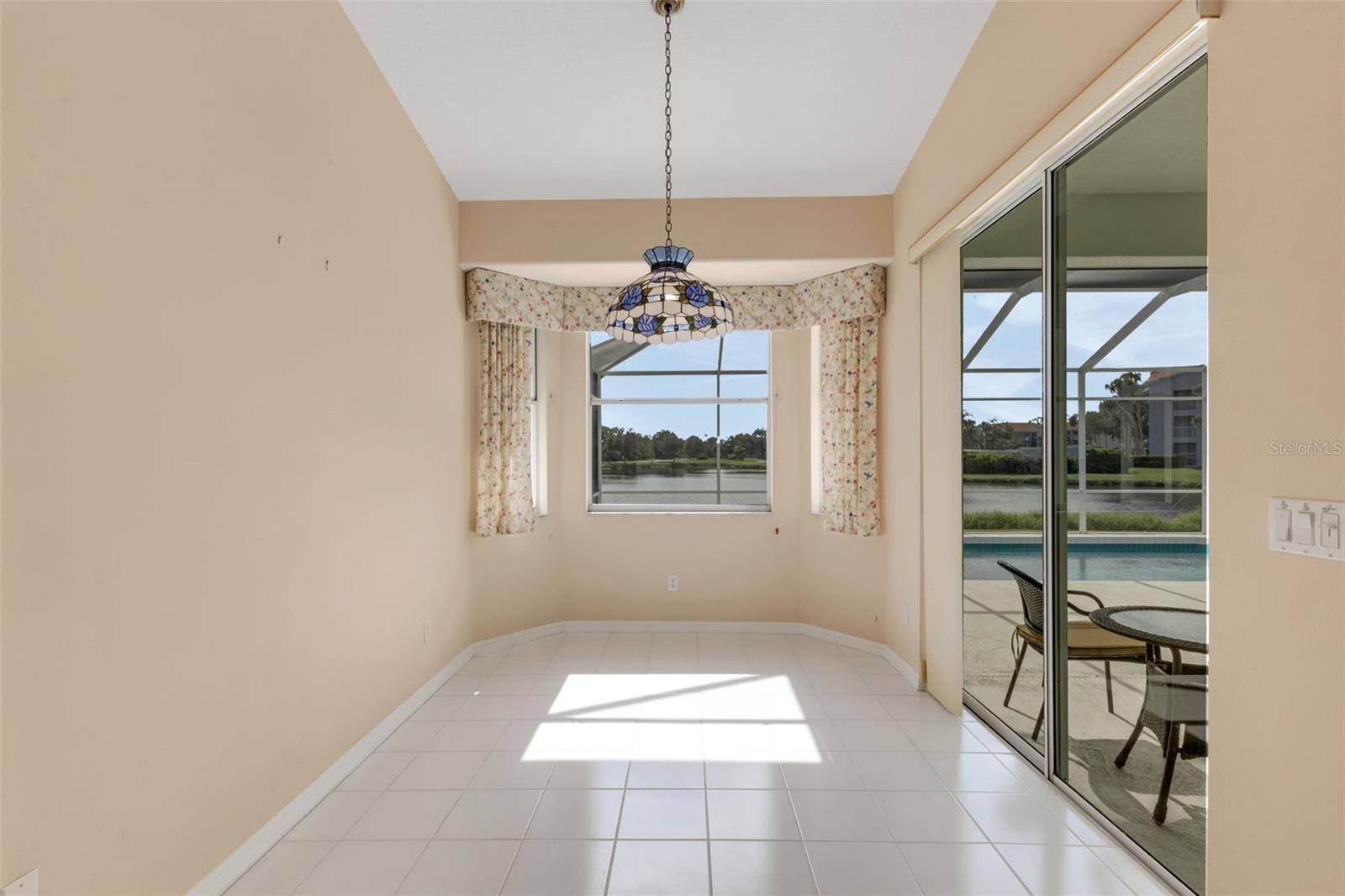 Image 29 of 53 For 8976 Whitemarsh Avenue