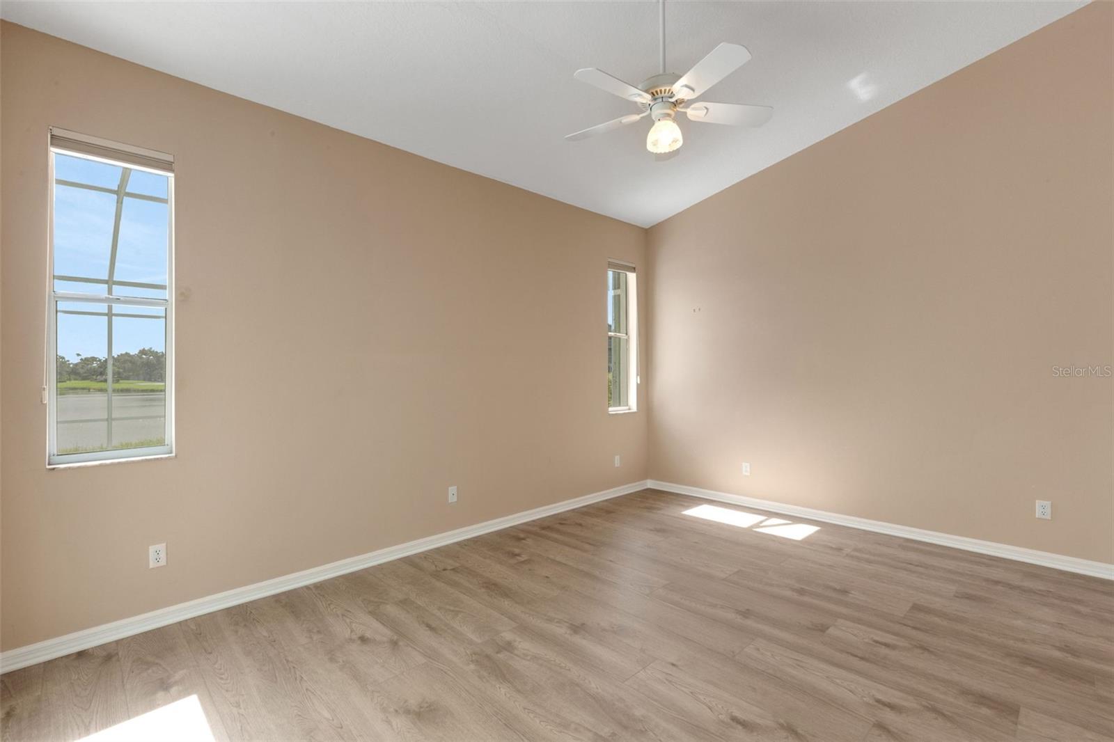 Image 33 of 53 For 8976 Whitemarsh Avenue