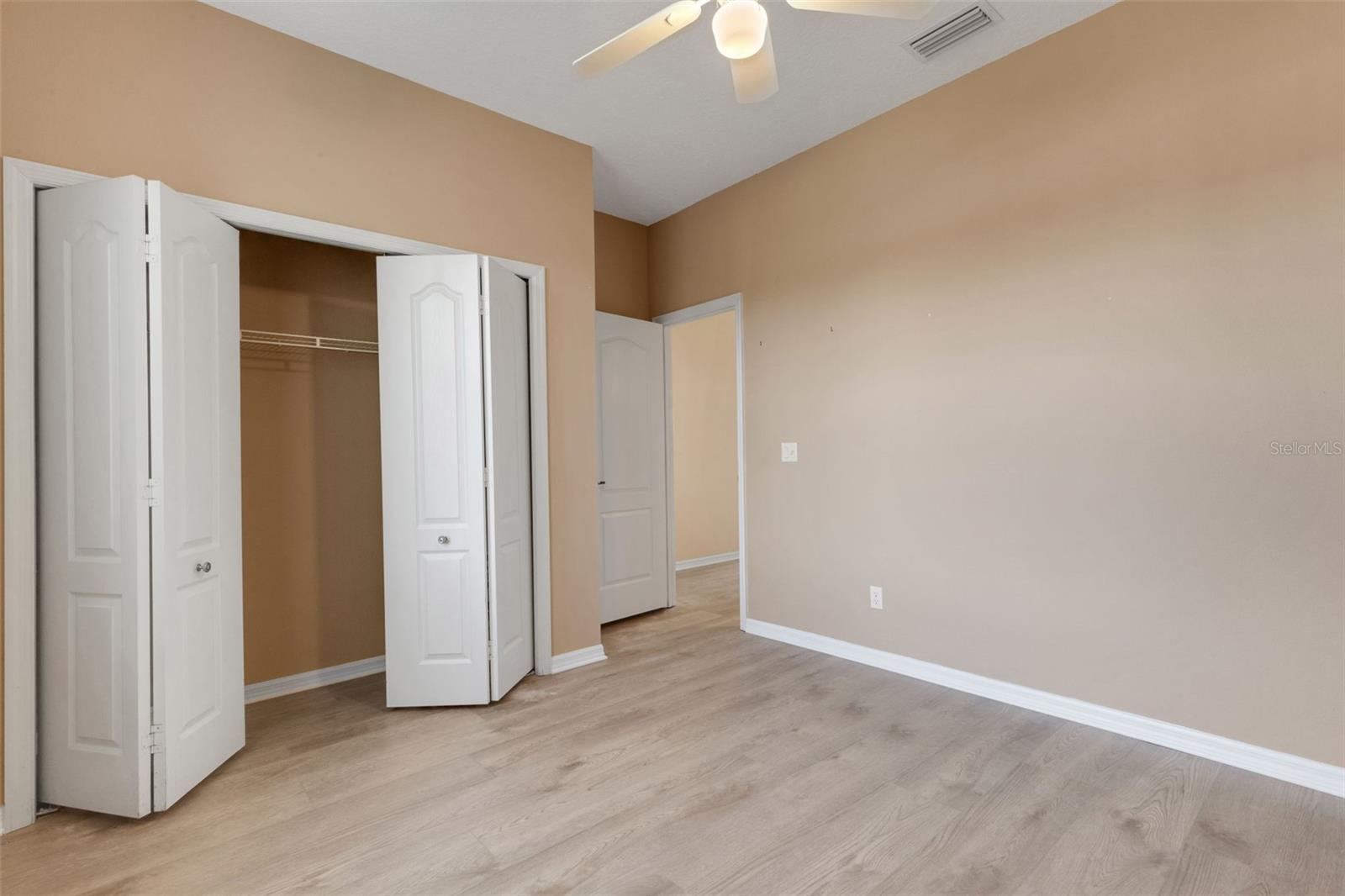 Image 39 of 53 For 8976 Whitemarsh Avenue