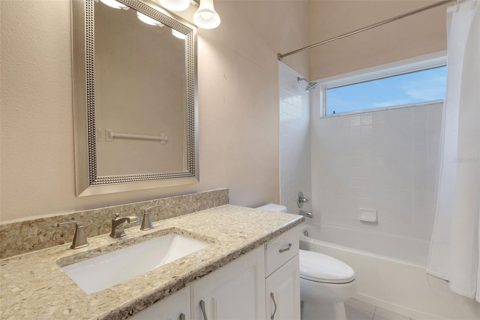 Image 40 of 53 For 8976 Whitemarsh Avenue