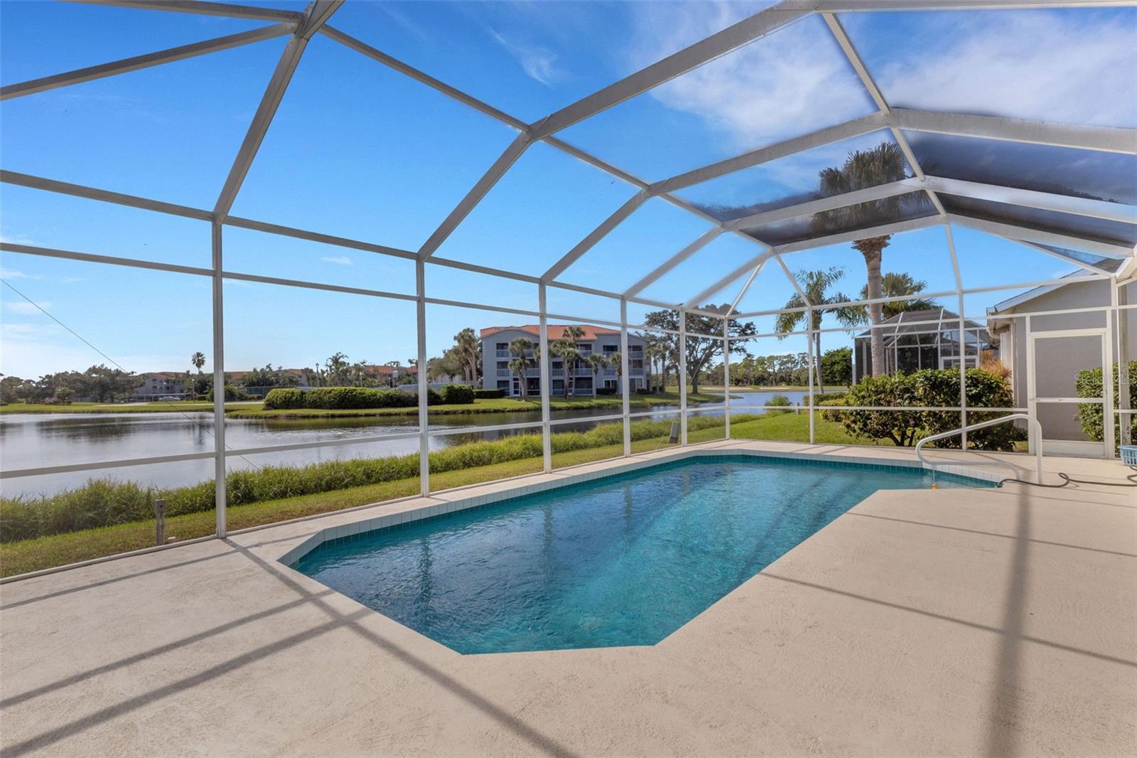 Image 46 of 53 For 8976 Whitemarsh Avenue