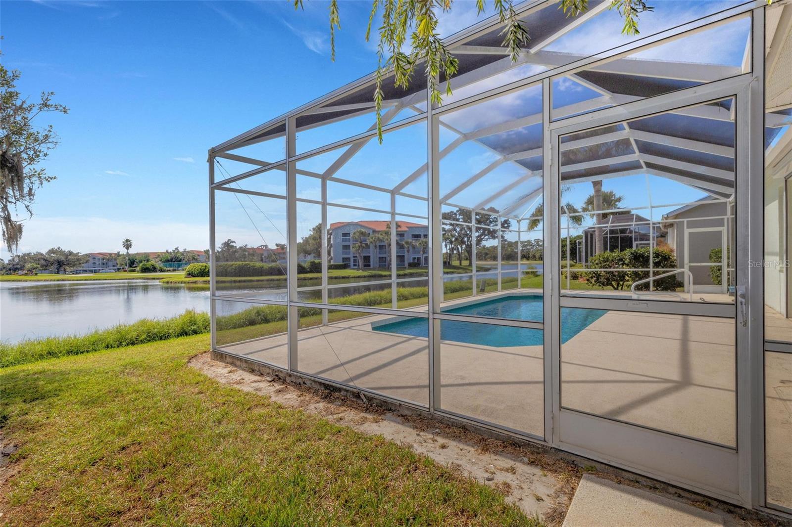 Image 47 of 53 For 8976 Whitemarsh Avenue