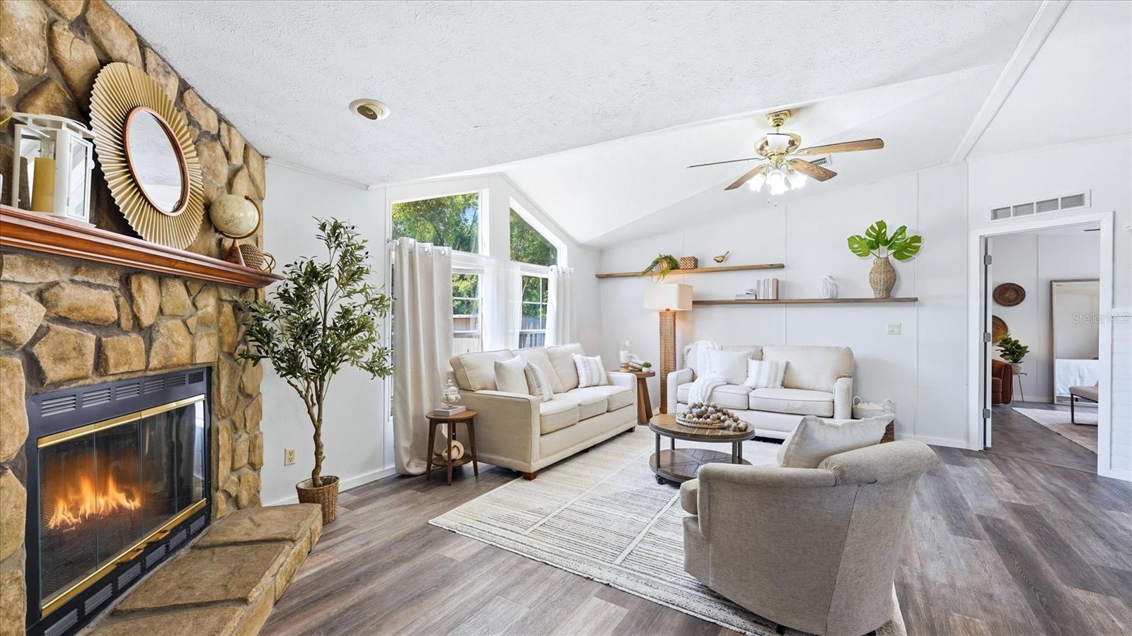 Image 10 of 38 For 6125 Shirley Avenue