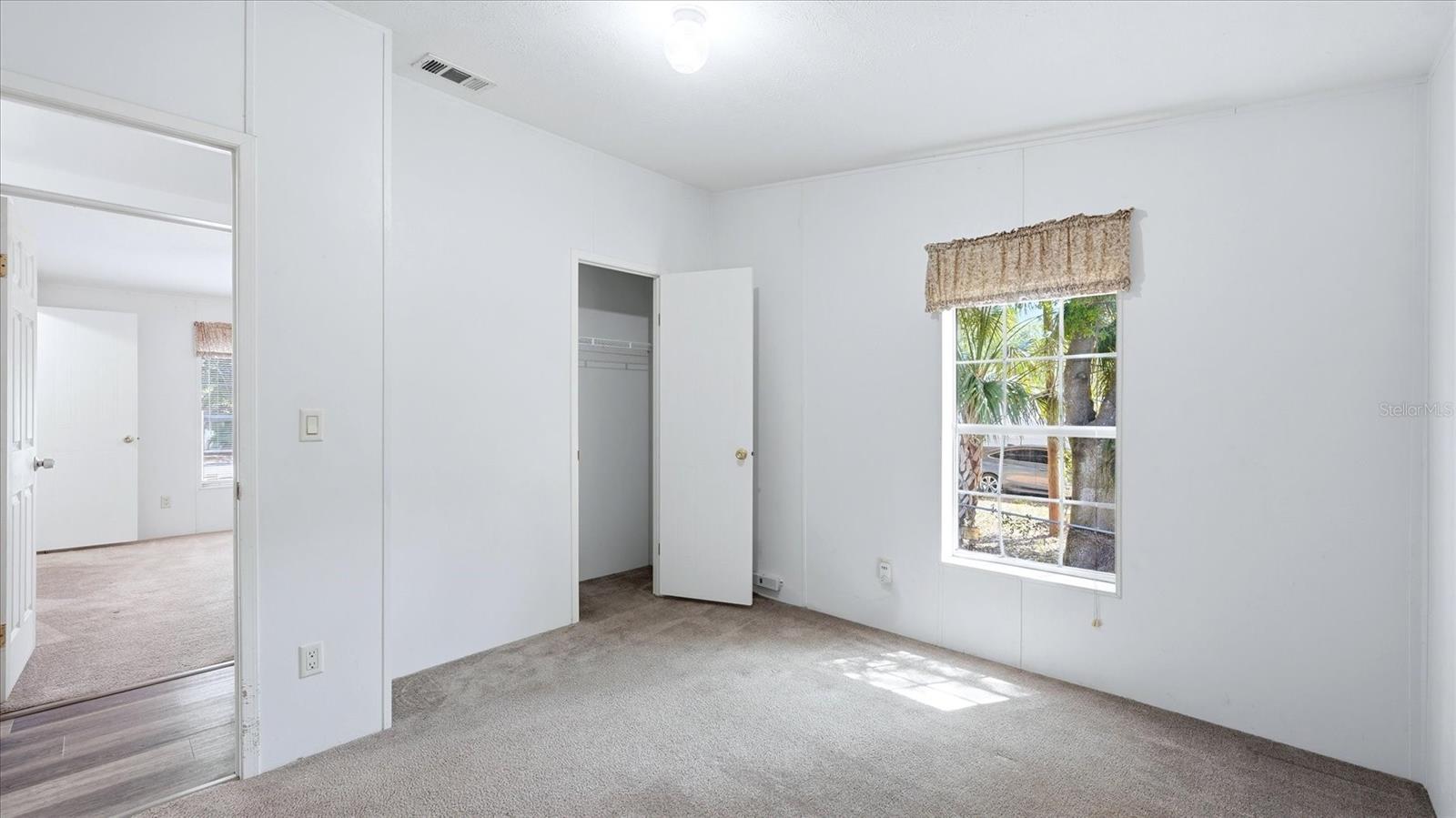 Image 28 of 38 For 6125 Shirley Avenue