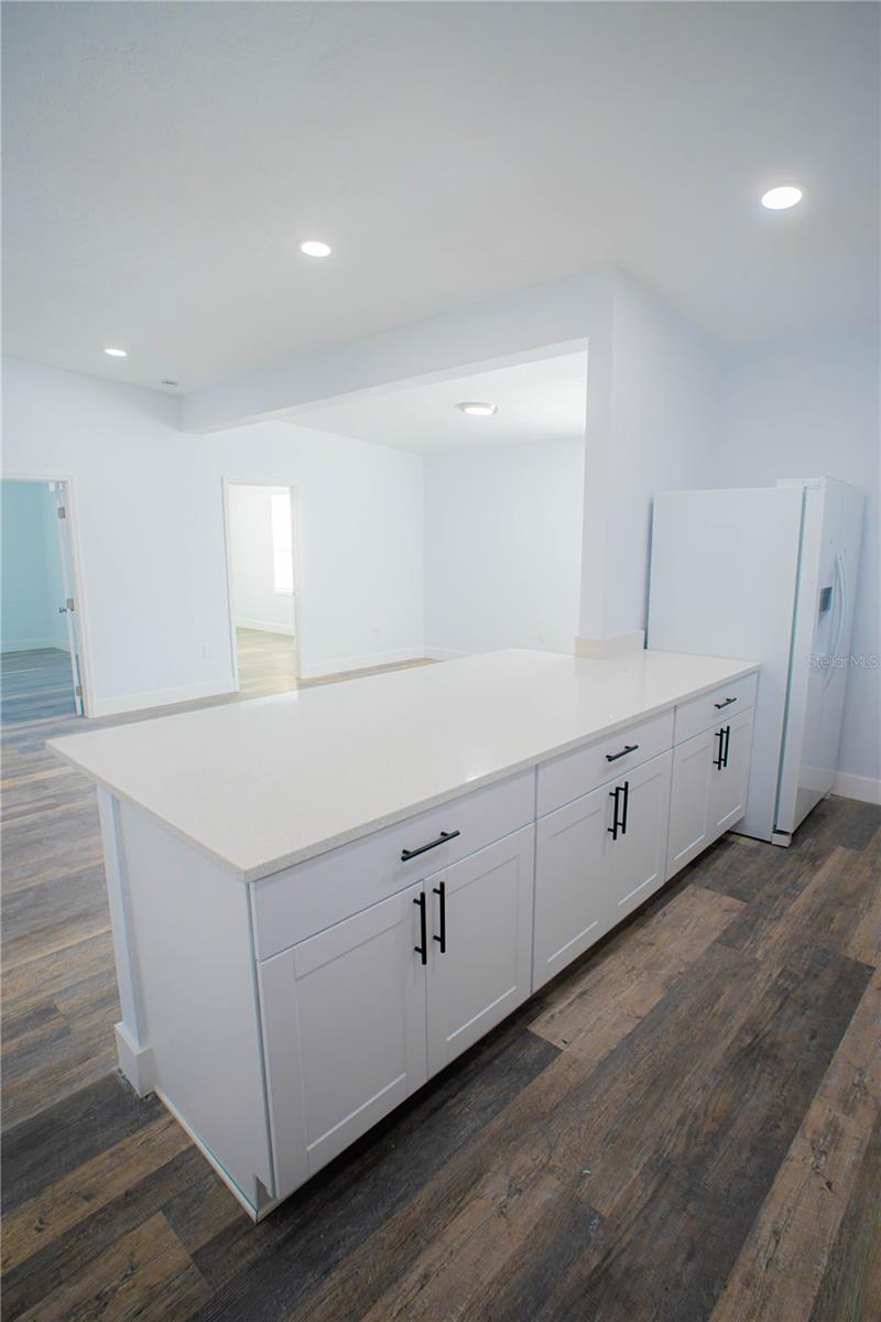 Image 3 of 18 For 2144 Harbor Boulevard