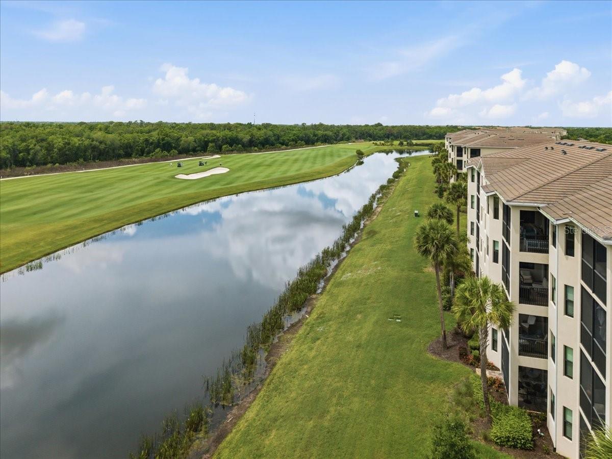 Image 38 of 49 For 18008 Gawthrop Drive 104