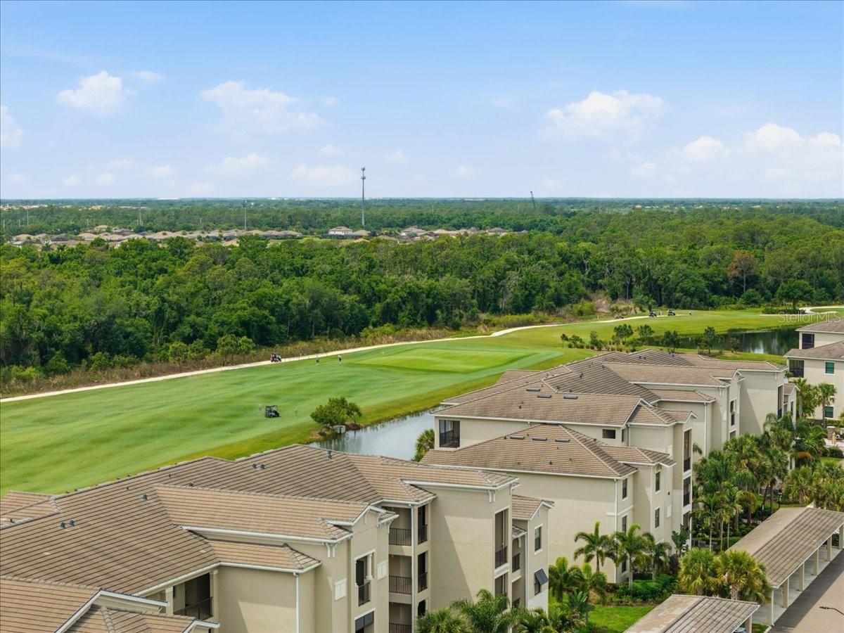 Image 39 of 49 For 18008 Gawthrop Drive 104