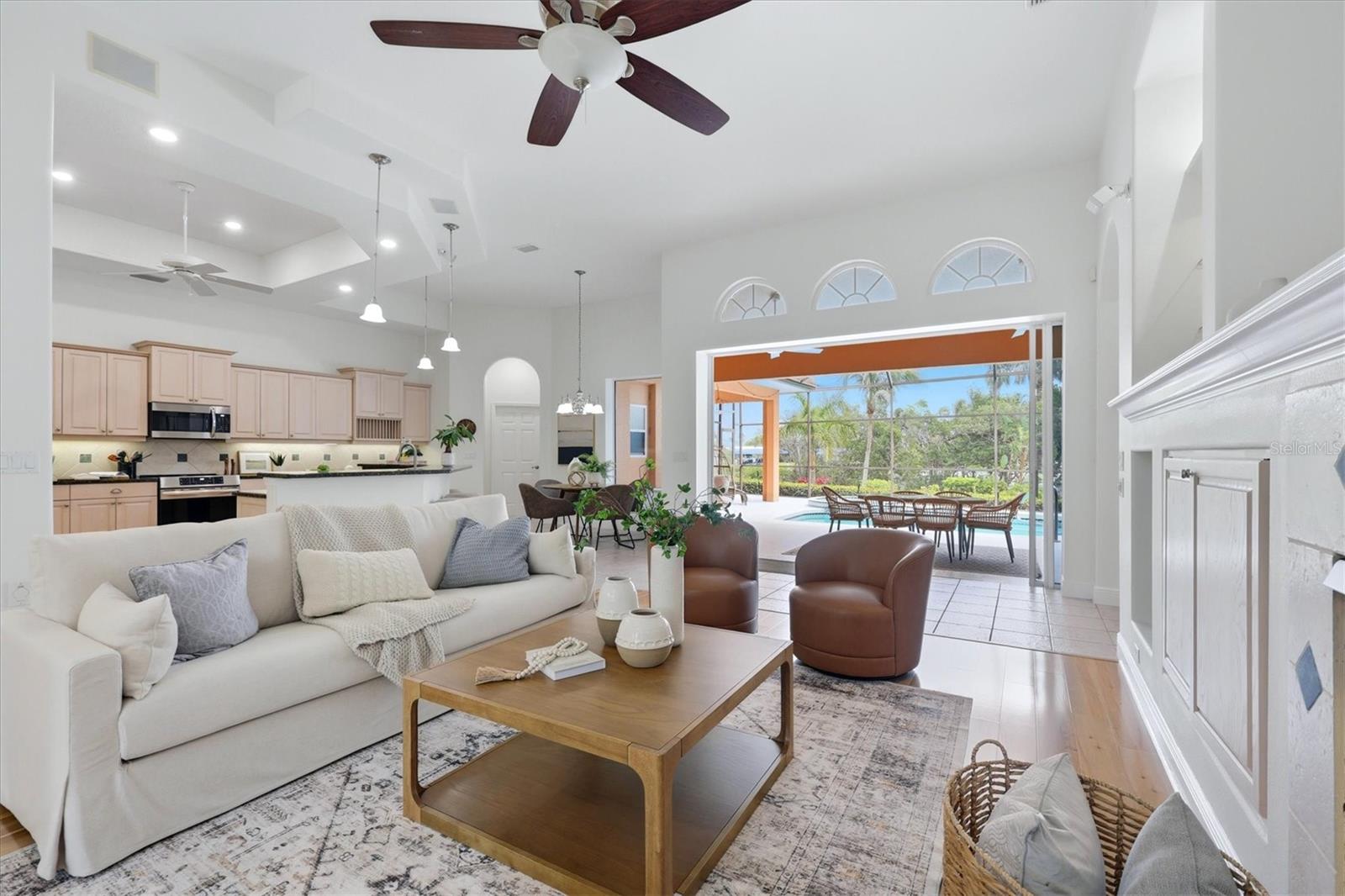 Image 10 of 57 For 1740 Amberwynd Circle W