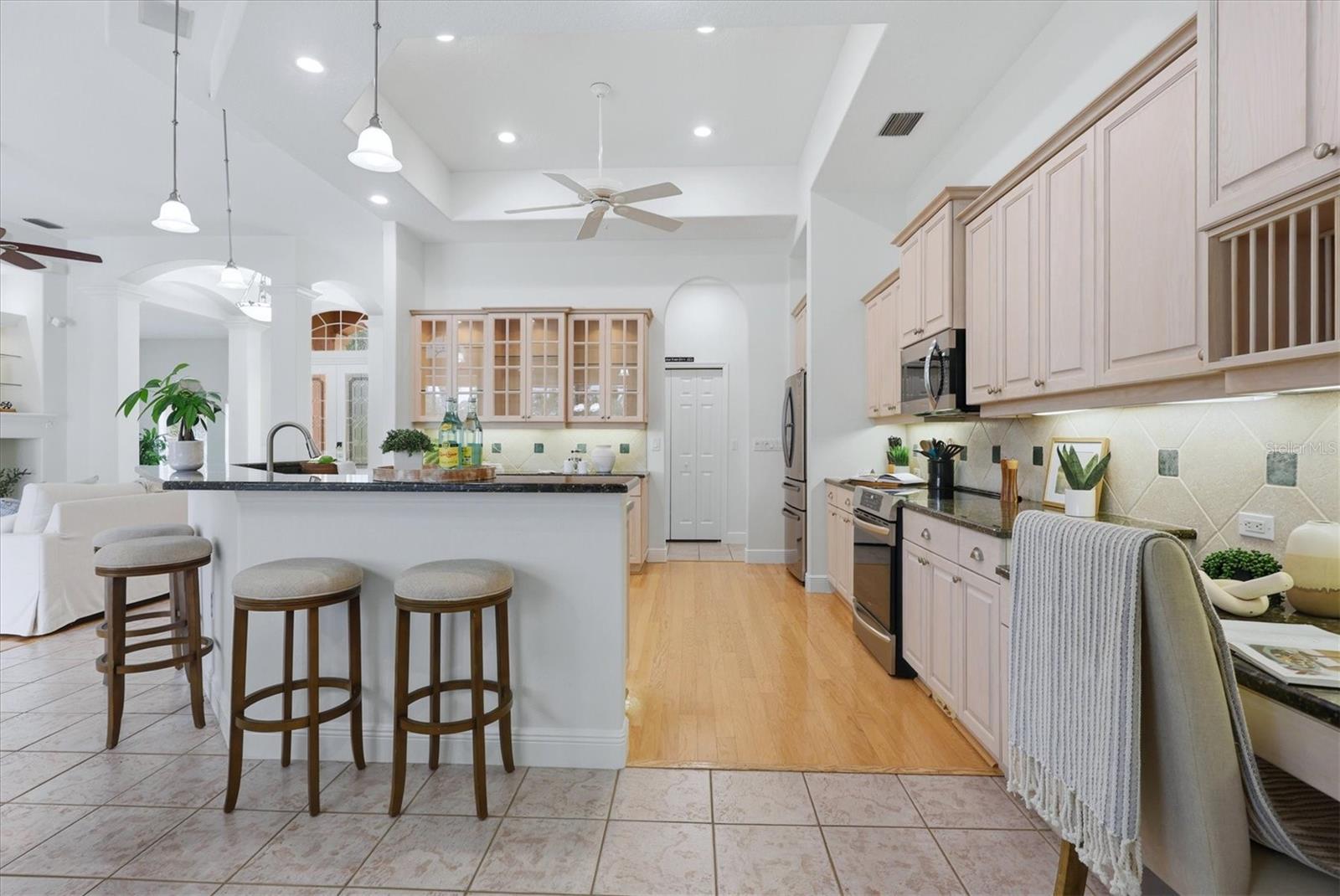 Image 16 of 57 For 1740 Amberwynd Circle W