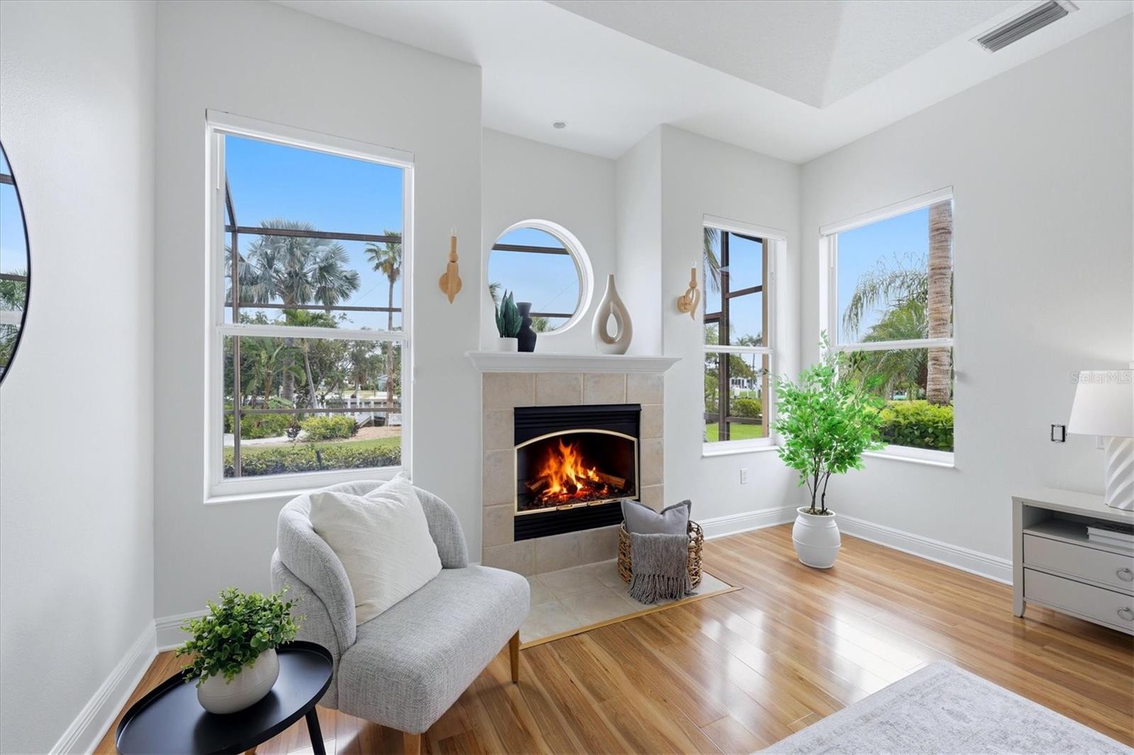 Image 23 of 57 For 1740 Amberwynd Circle W