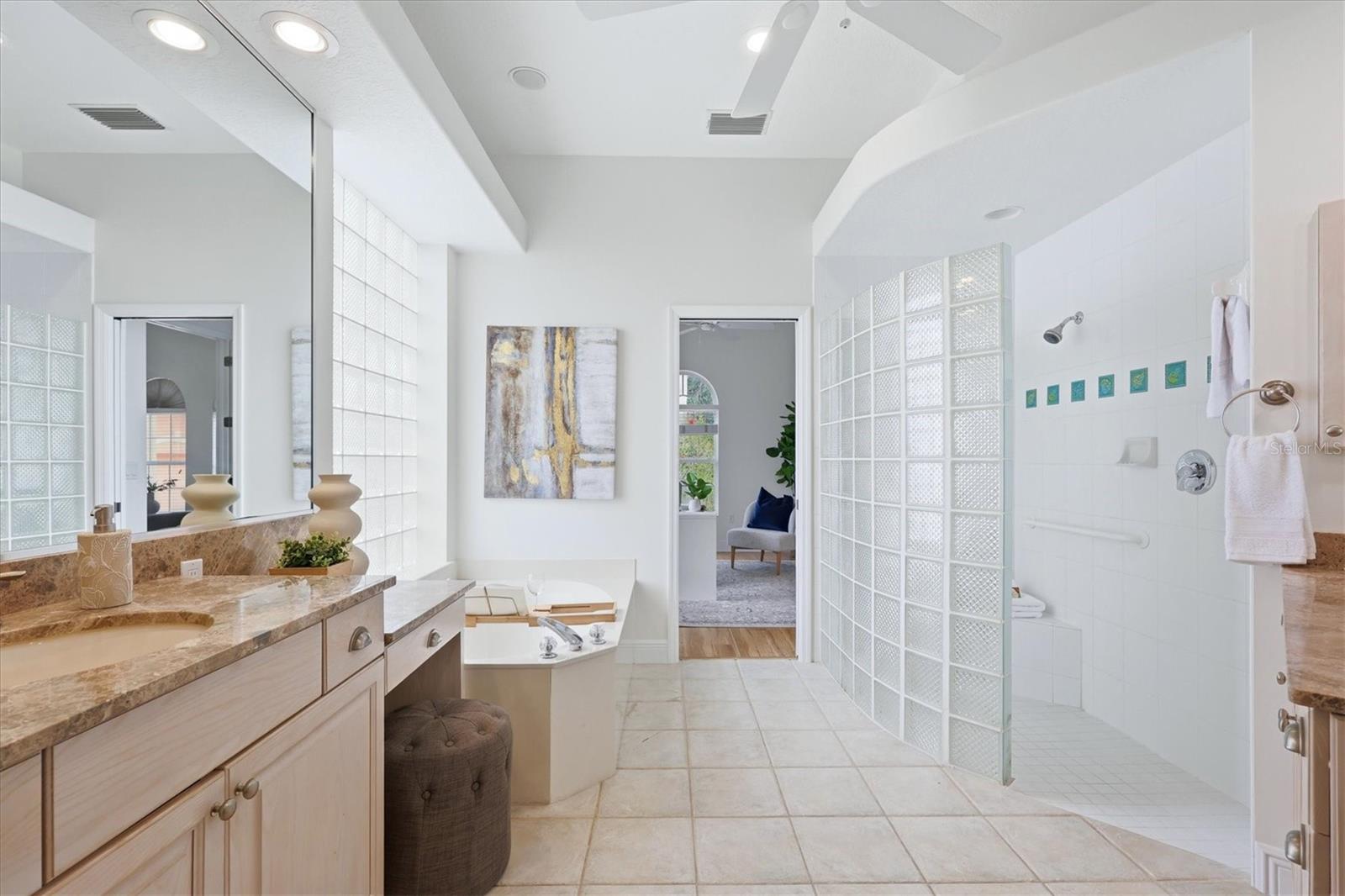 Image 27 of 57 For 1740 Amberwynd Circle W