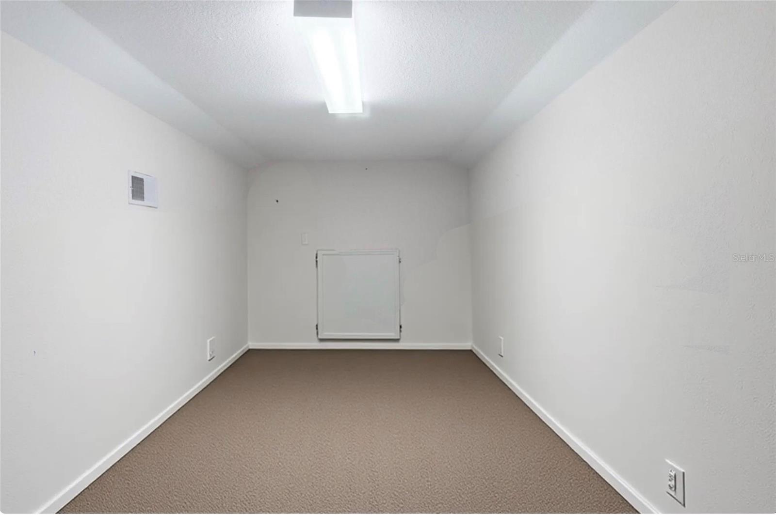 Image 38 of 57 For 1740 Amberwynd Circle W