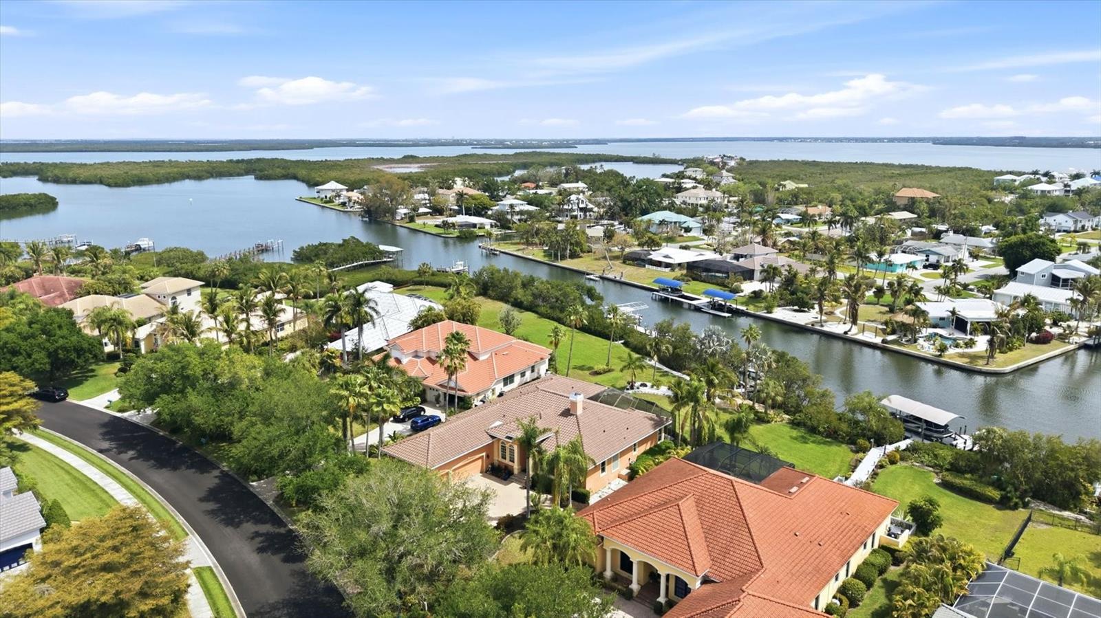 Image 51 of 57 For 1740 Amberwynd Circle W