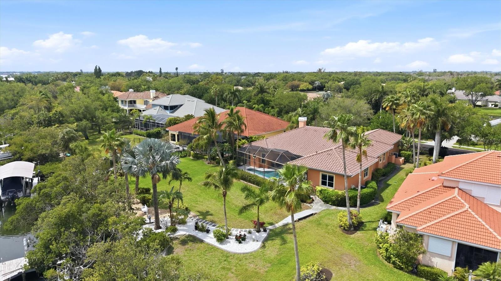 Image 7 of 57 For 1740 Amberwynd Circle W