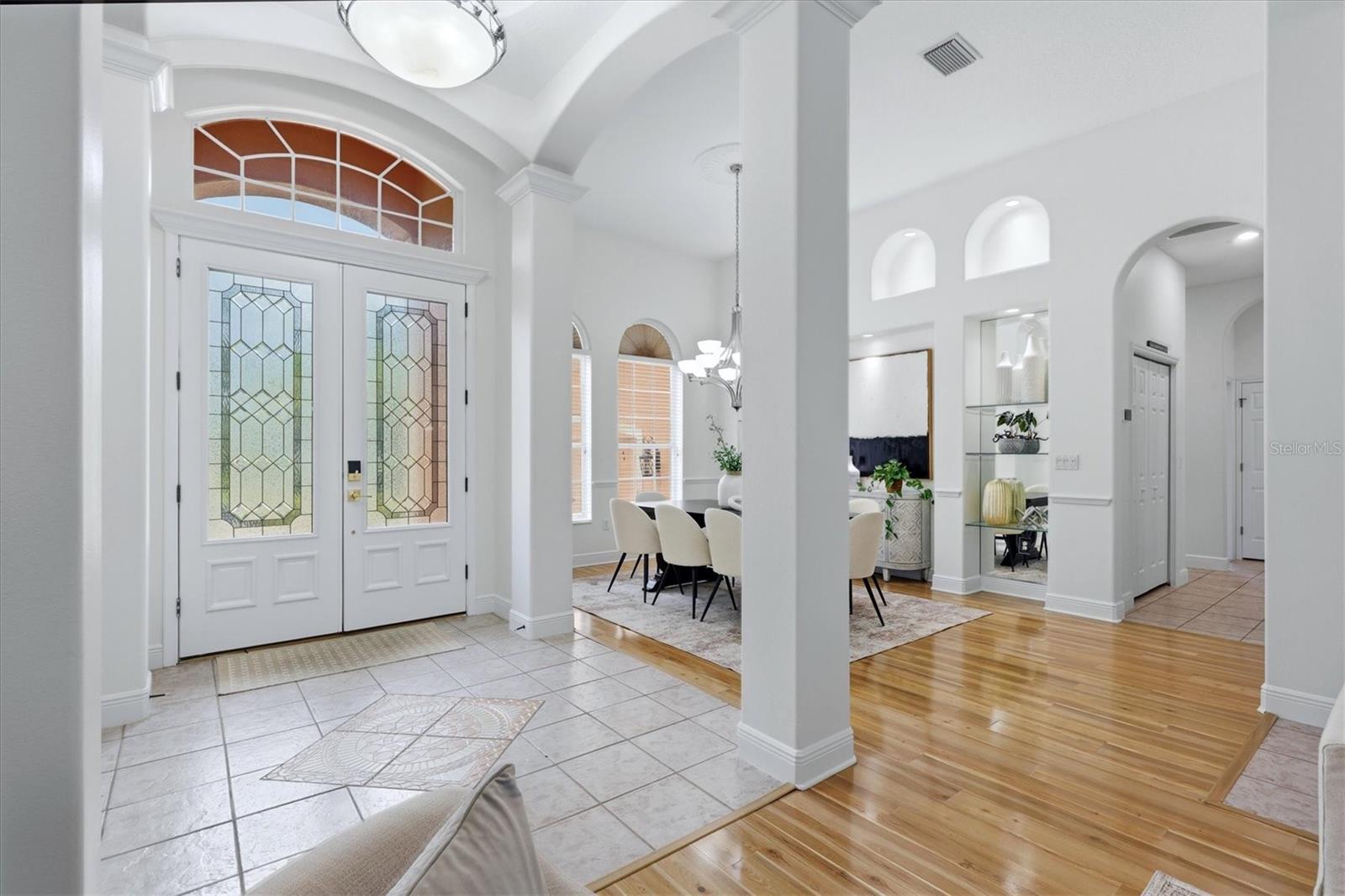 Image 8 of 57 For 1740 Amberwynd Circle W