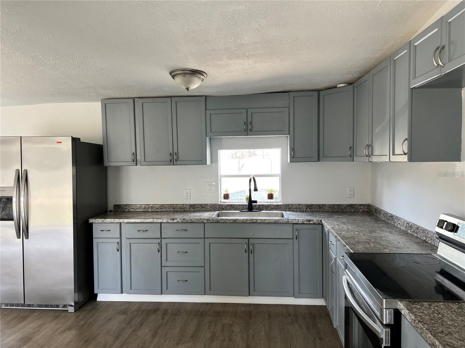 Image 2 of 5 For 3038 165th Avenue Road