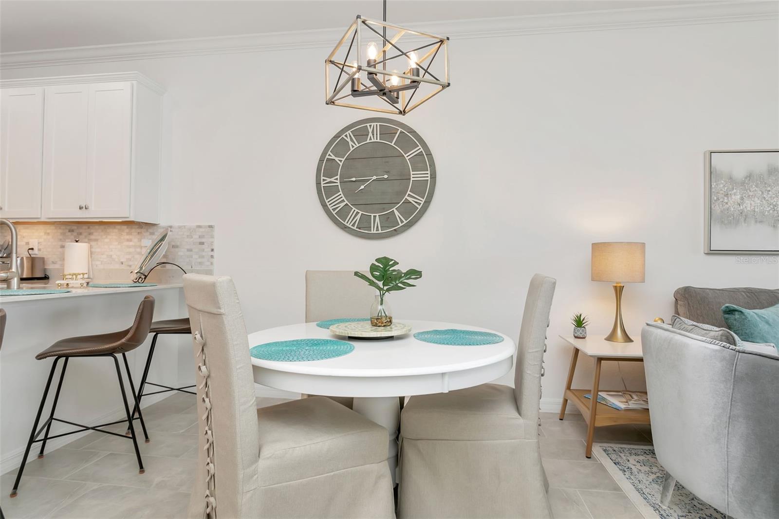 Image 14 of 48 For 18028 Gawthrop Drive 403