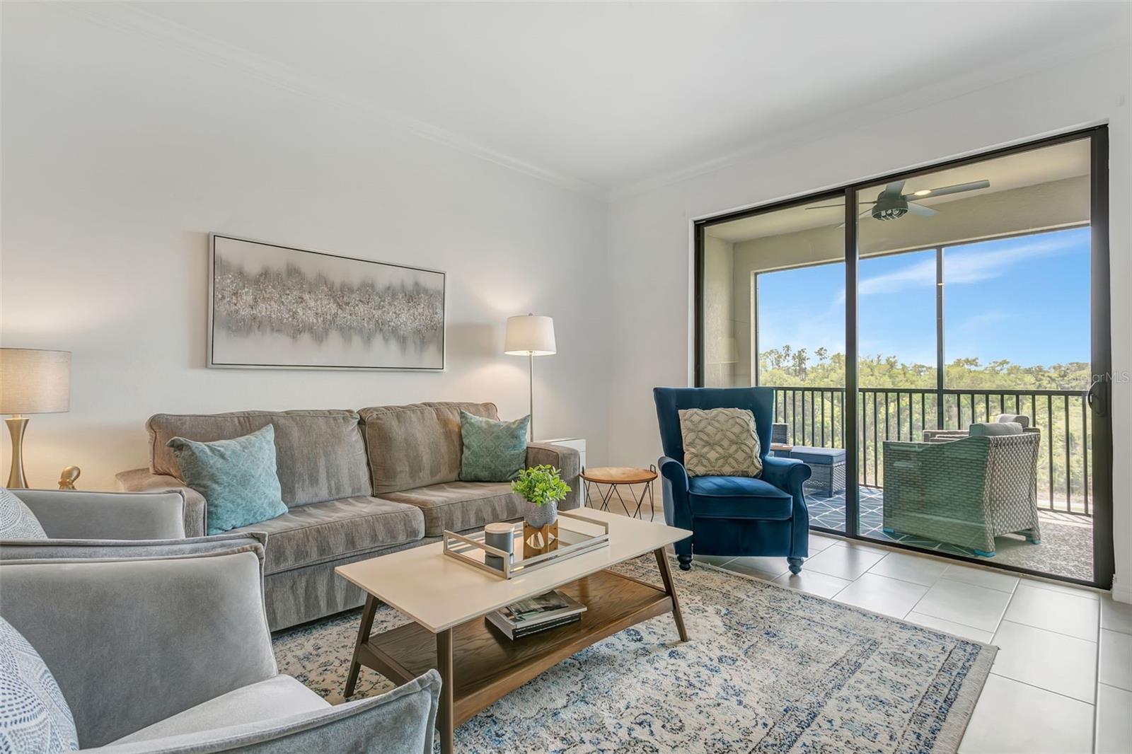 Image 17 of 48 For 18028 Gawthrop Drive 403