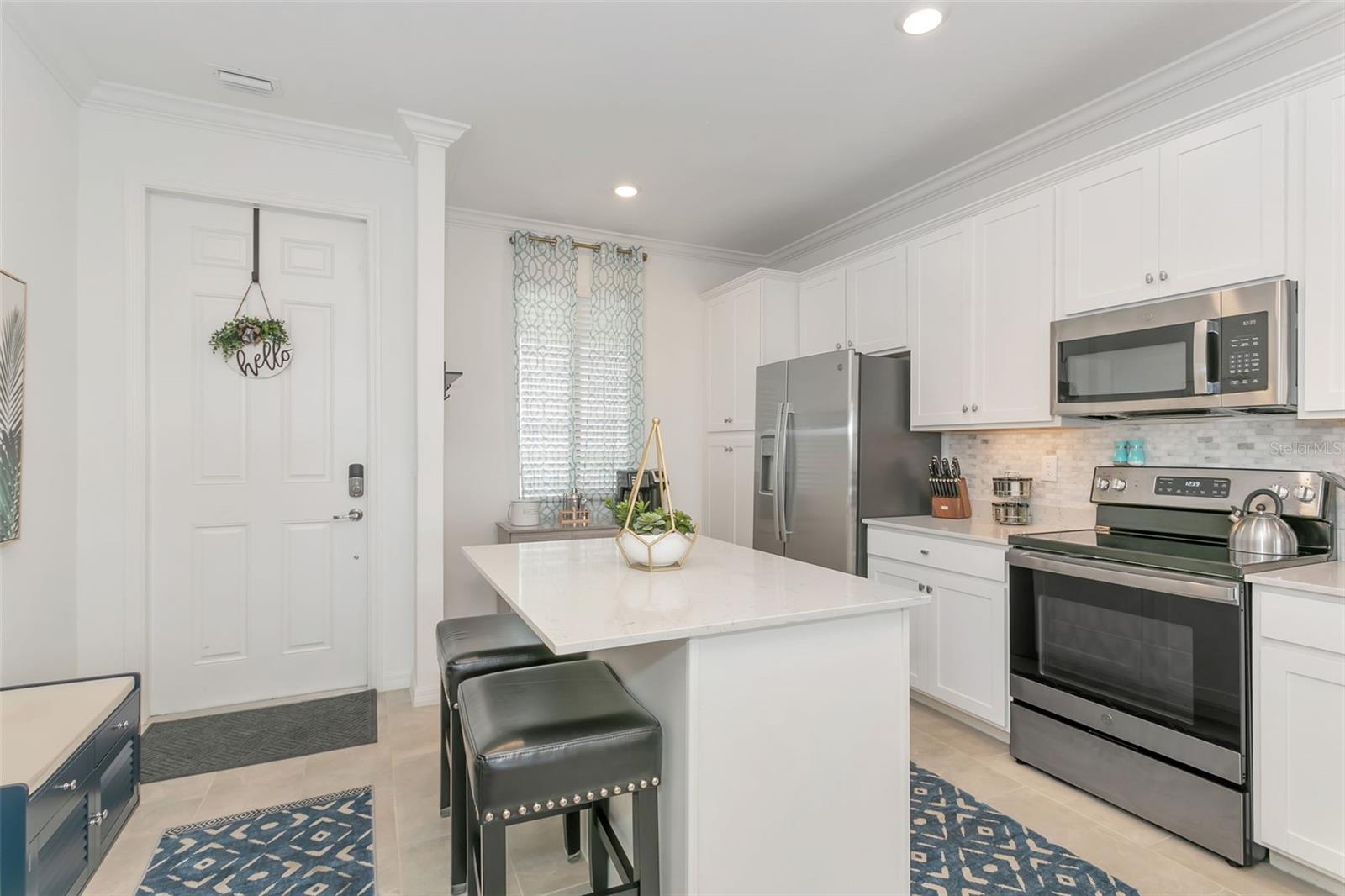 Image 3 of 48 For 18028 Gawthrop Drive 403