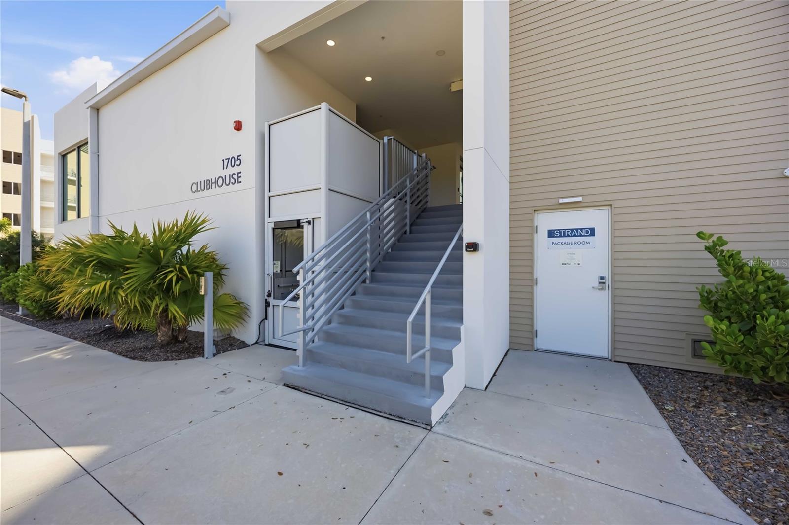 Image 14 of 65 For 1703 Tamiami Trail 406