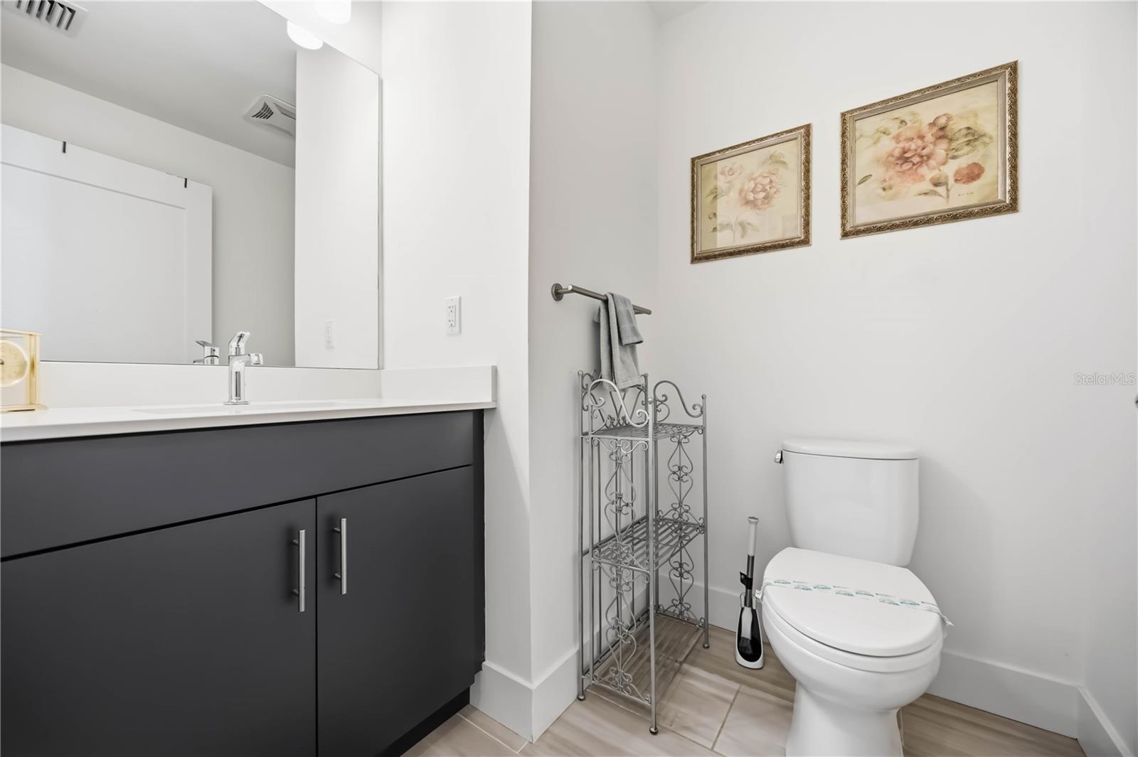 Image 24 of 65 For 1703 Tamiami Trail 406