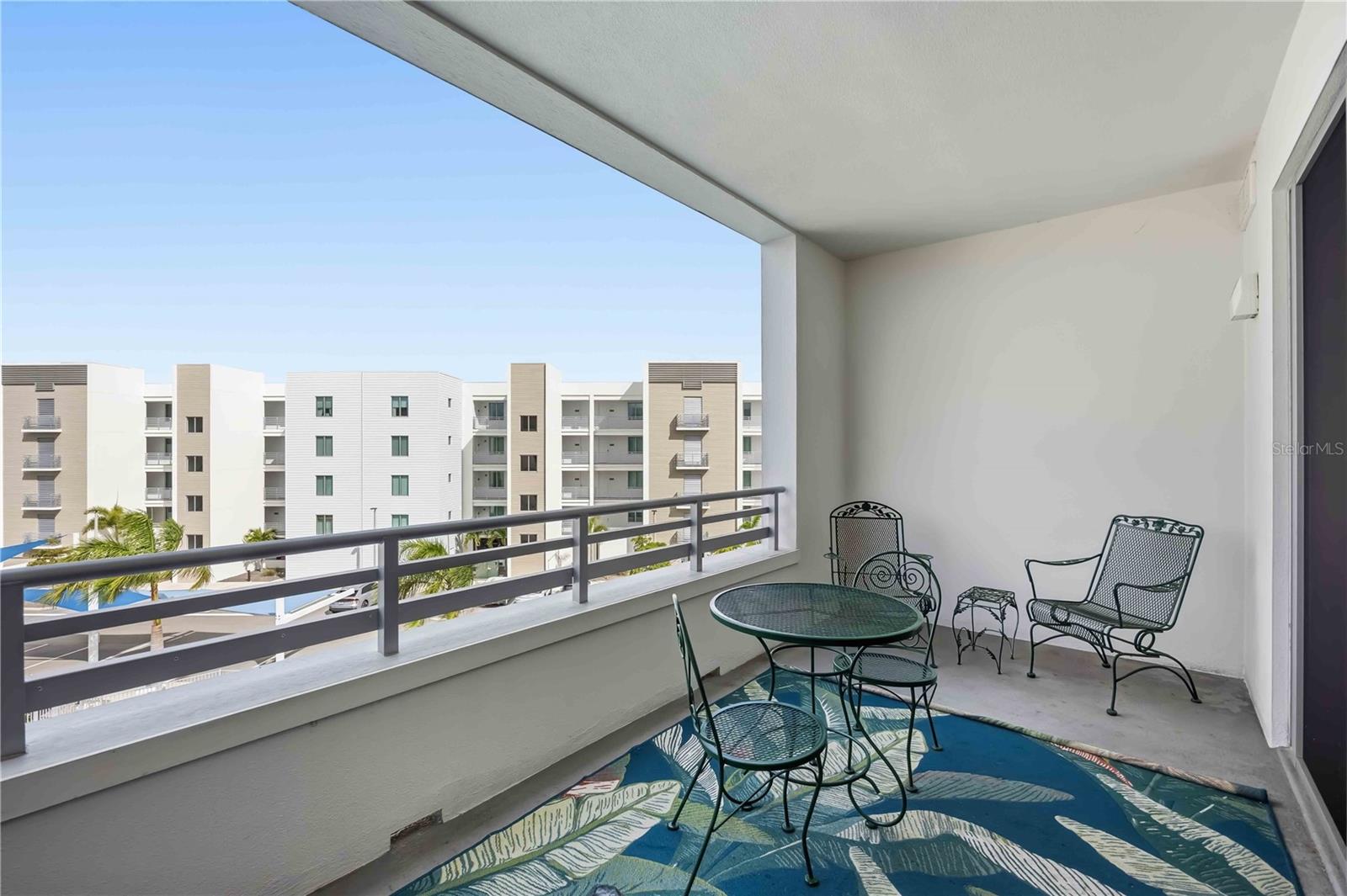 Image 42 of 65 For 1703 Tamiami Trail 406