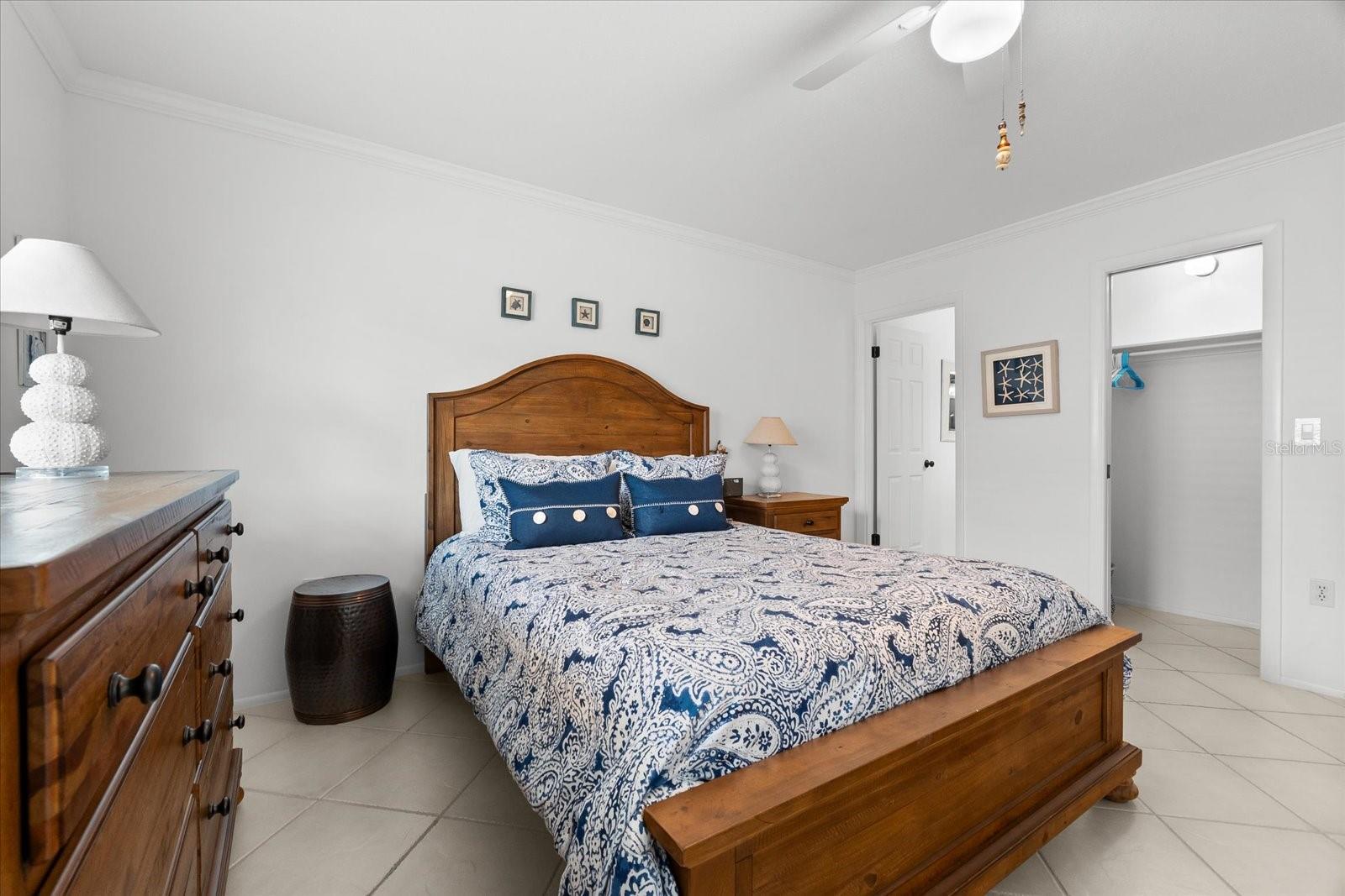 Image 21 of 100 For 6708 Sarasea Circle 202