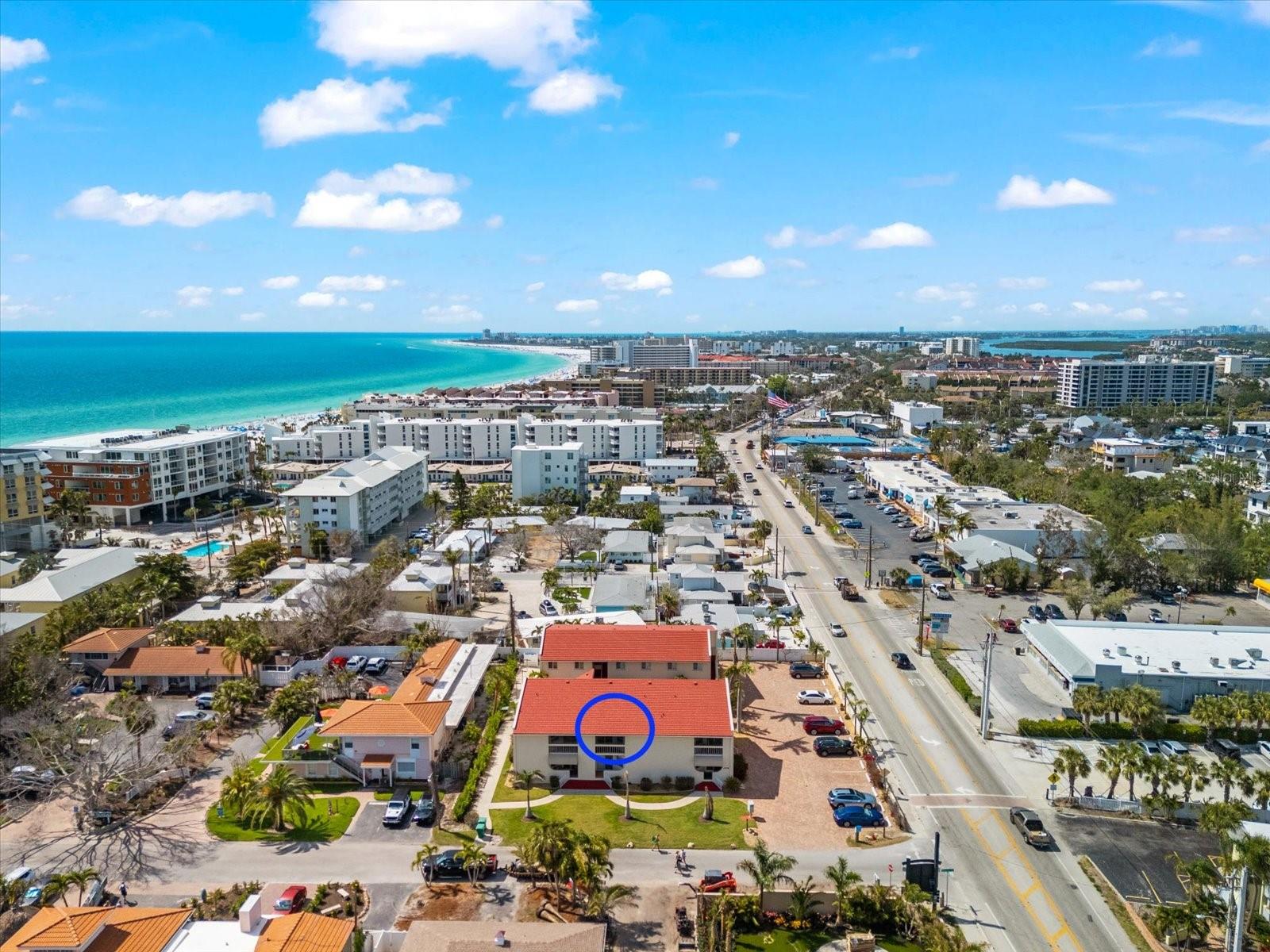 Image 49 of 100 For 6708 Sarasea Circle 202