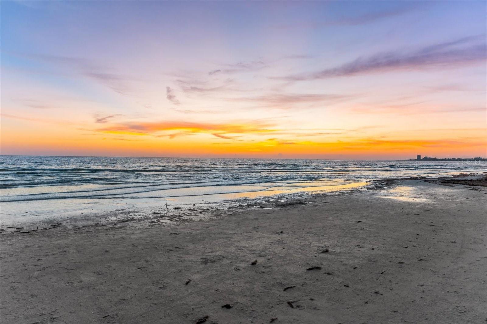 Image 98 of 100 For 6708 Sarasea Circle 202