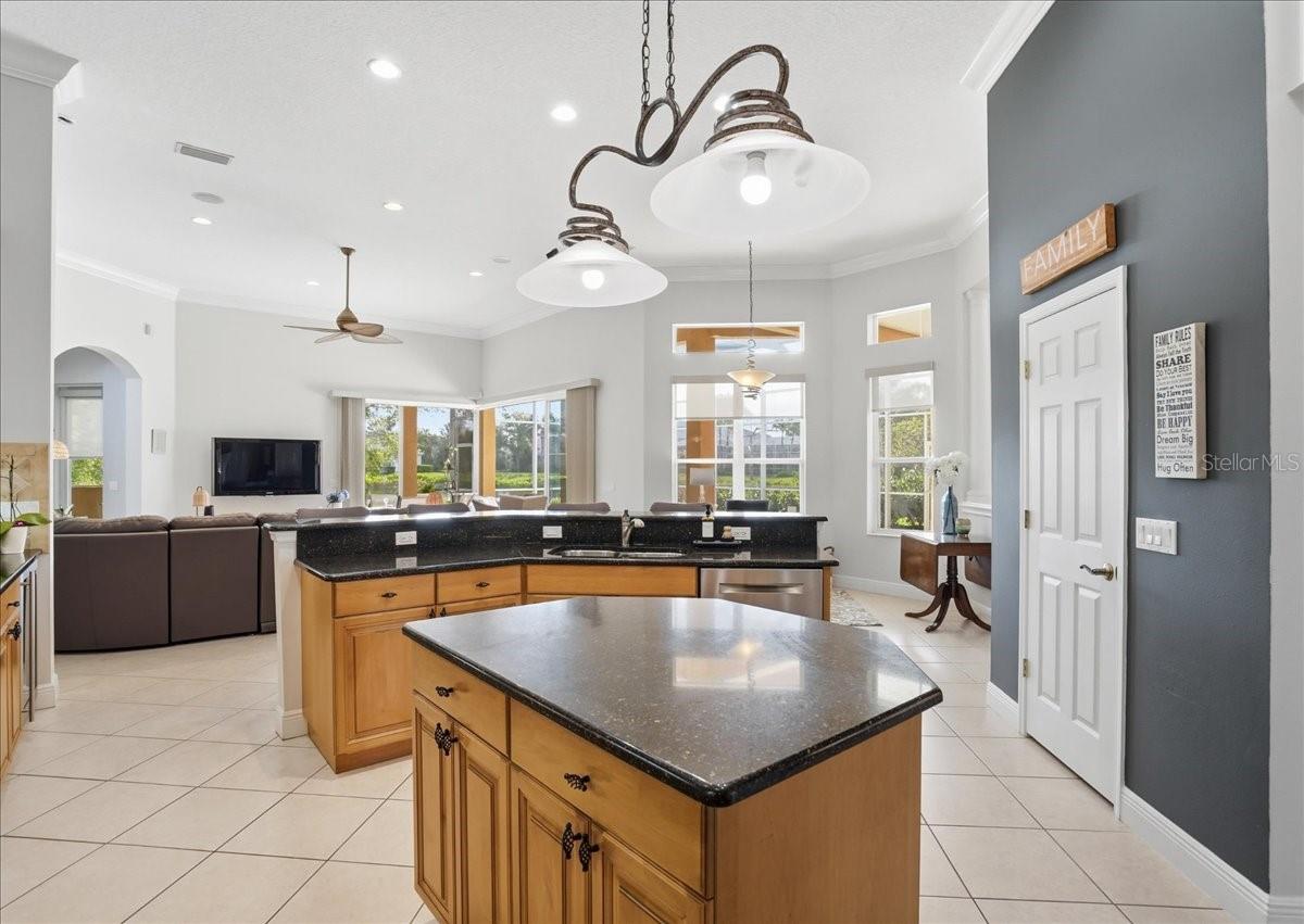 Image 10 of 37 For 8843 17th Avenue Circle Nw