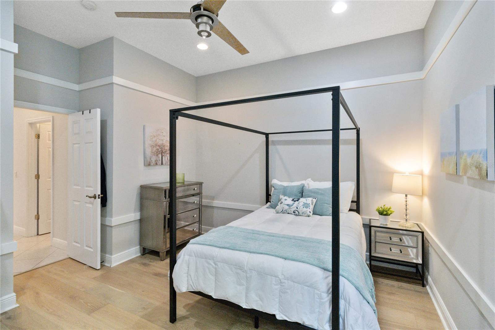 Image 17 of 37 For 8843 17th Avenue Circle Nw