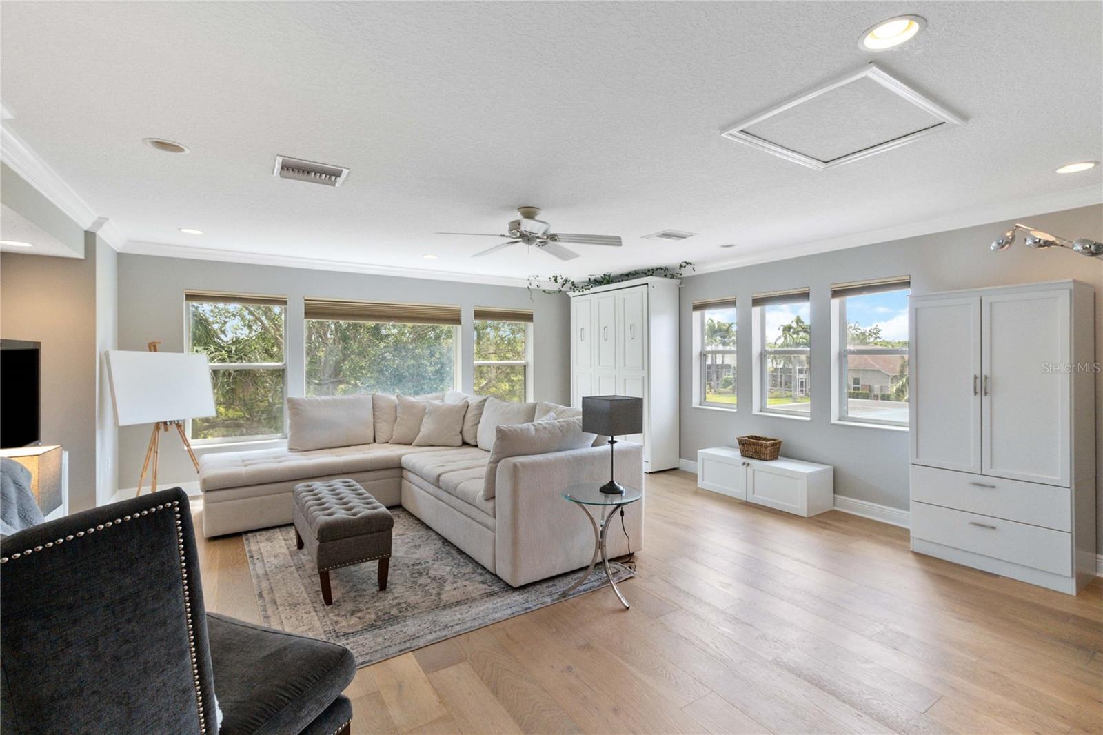 Image 21 of 37 For 8843 17th Avenue Circle Nw