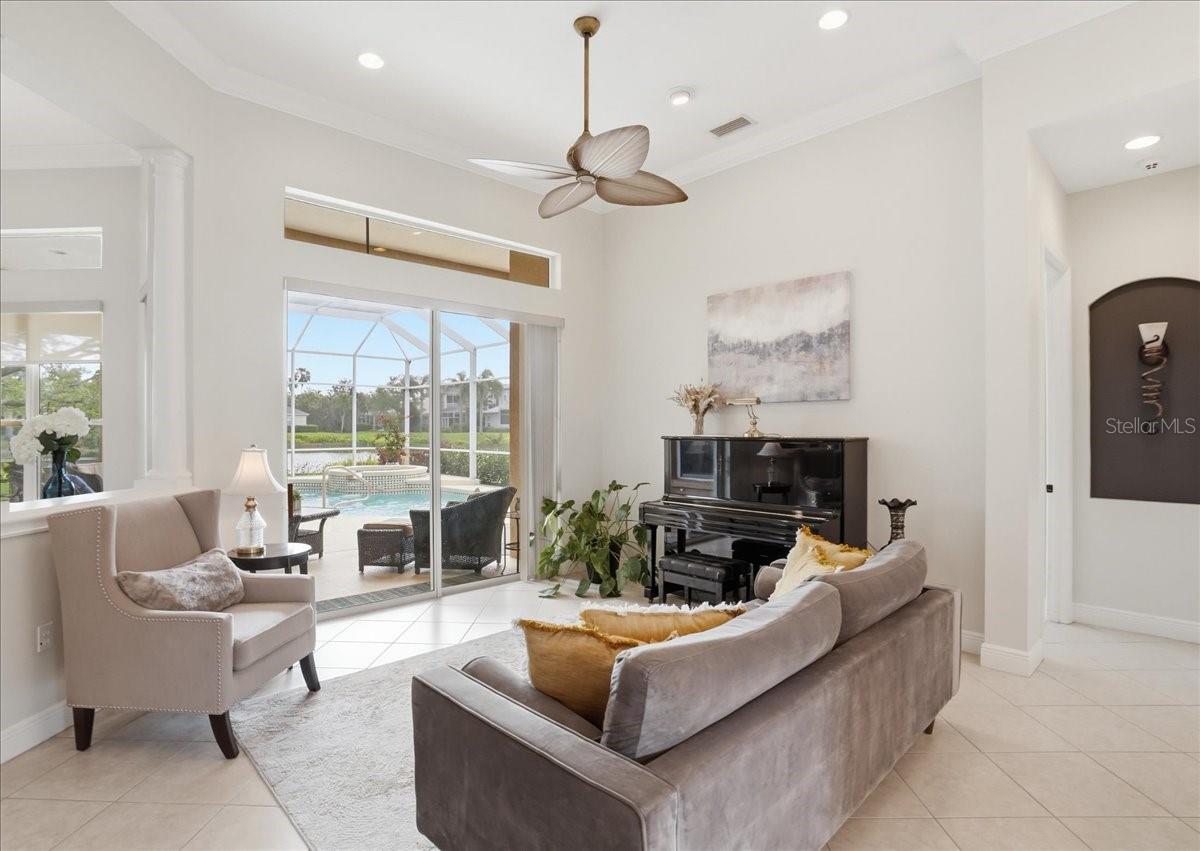 Image 6 of 37 For 8843 17th Avenue Circle Nw