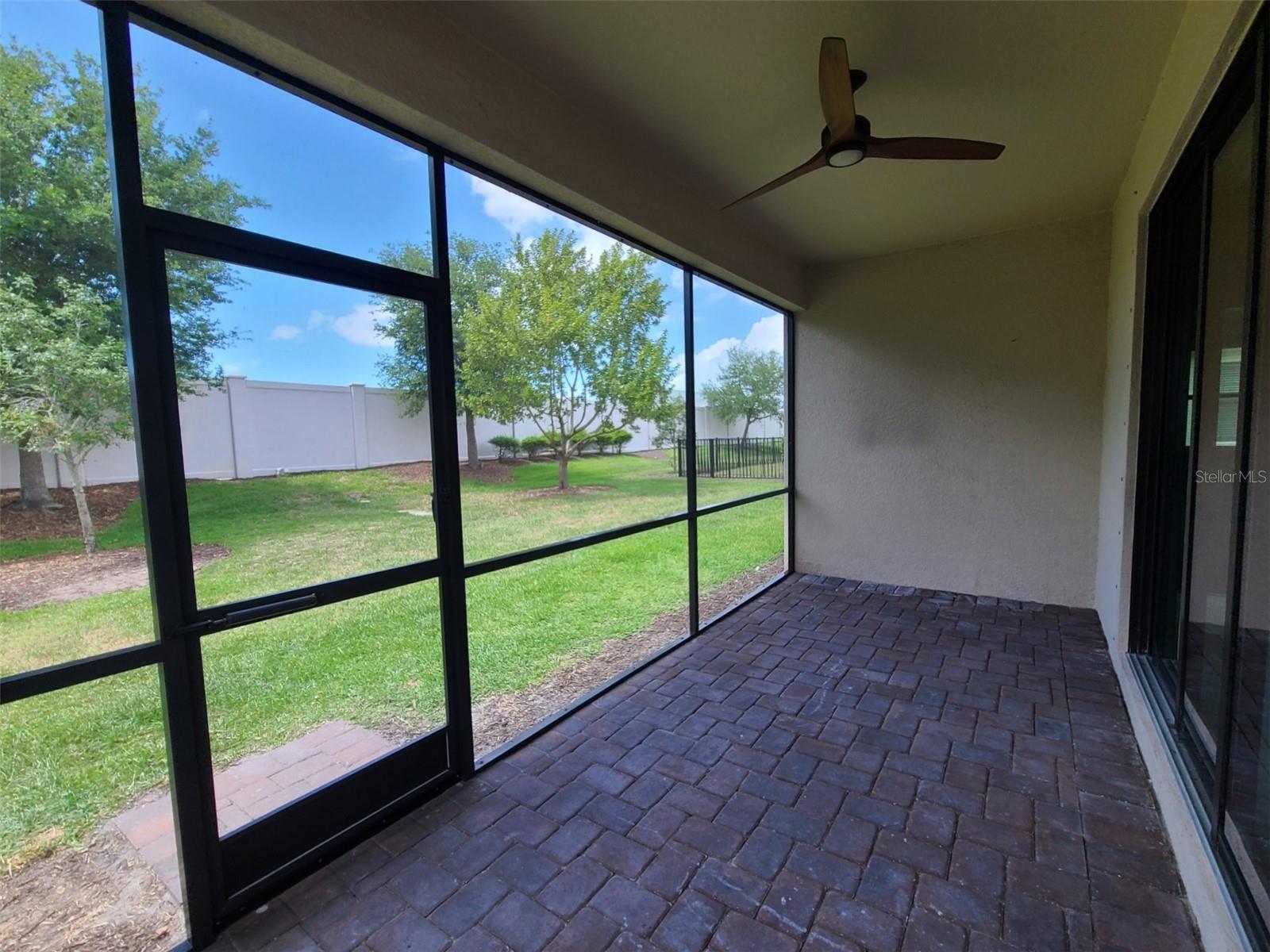 Image 19 of 23 For 19353 Nearpoint Drive