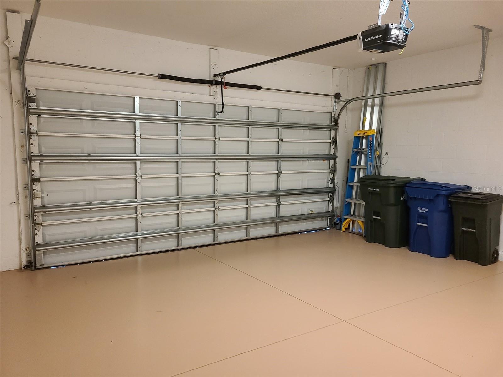 Image 22 of 23 For 19353 Nearpoint Drive