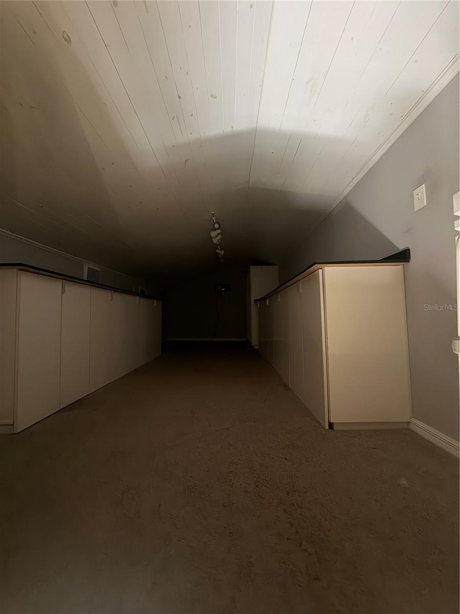 Image 12 of 19 For 814 26th Street W