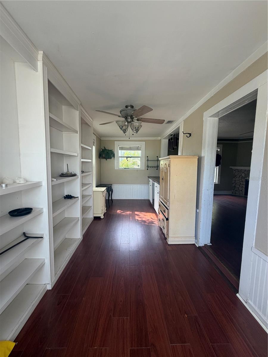 Image 2 of 19 For 814 26th Street W