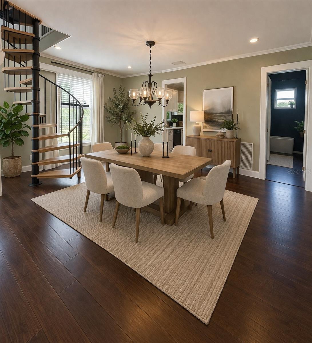 Image 6 of 19 For 814 26th Street W